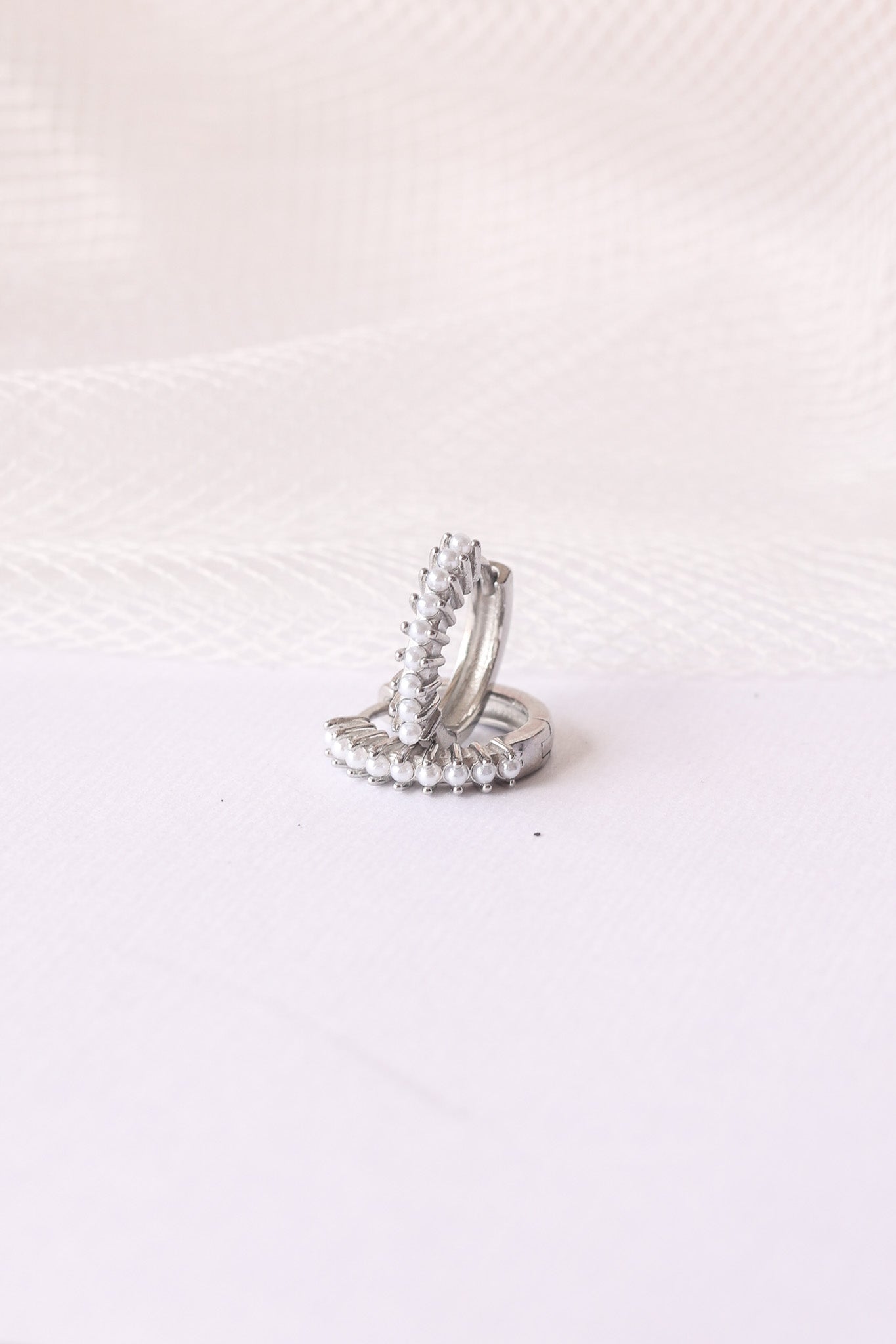Pearl Mini Hoop - Osadia Concept Store