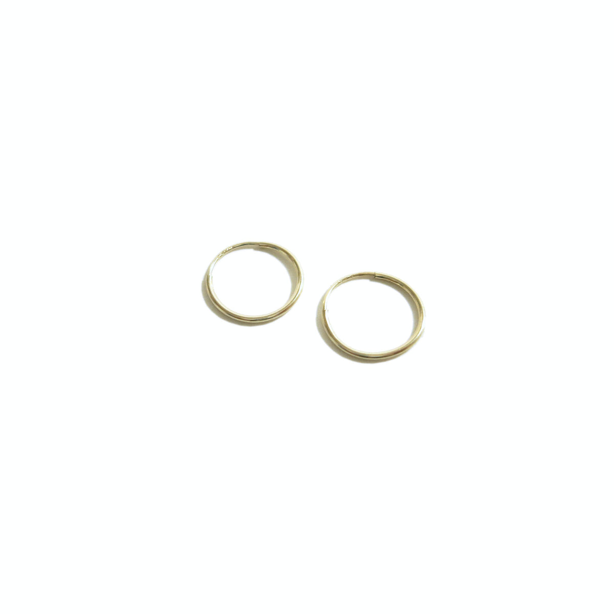 DELICATE HOOP EARRINGS 14KT YELLOW GOLD