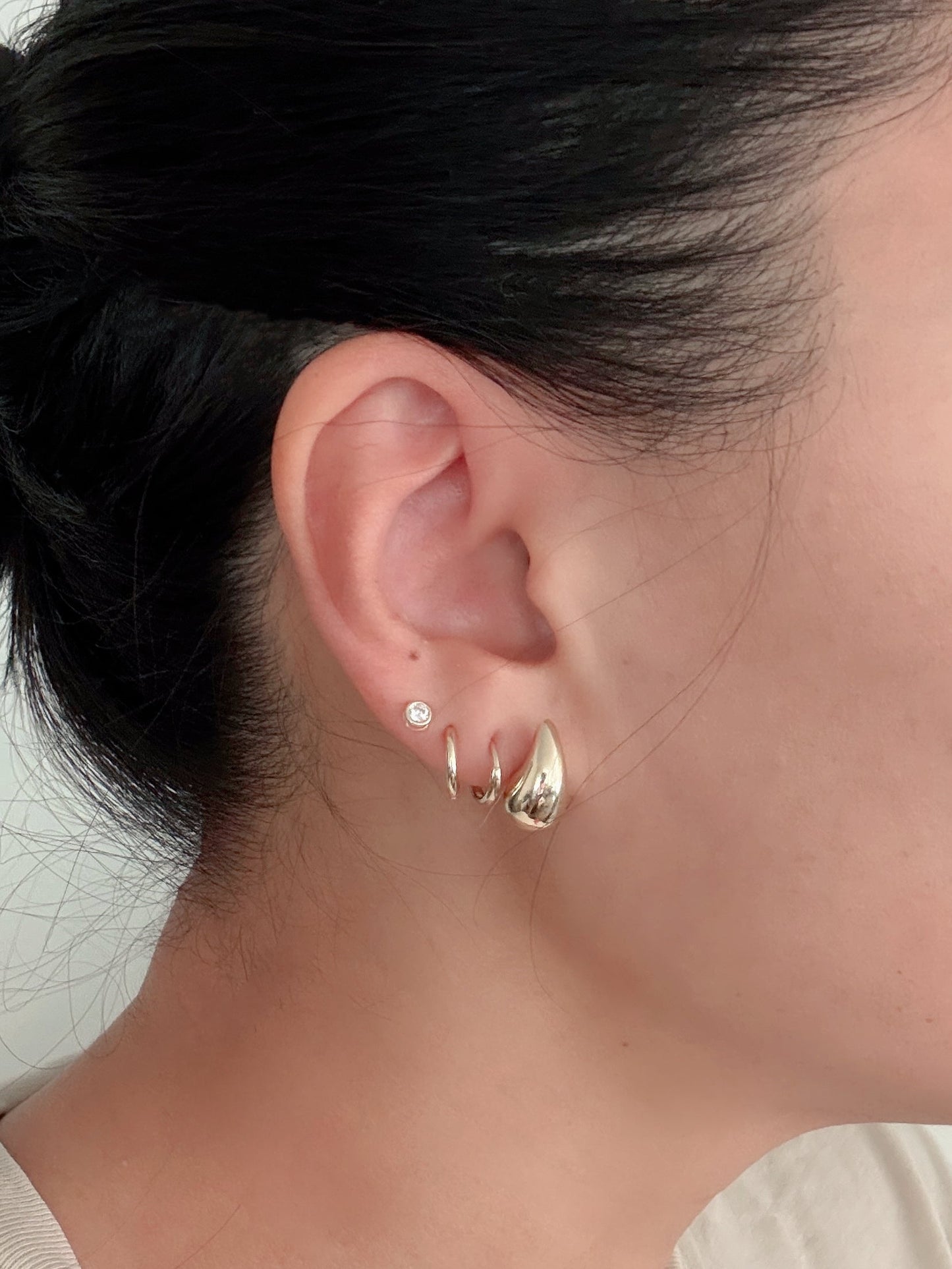 GOLDEN HALO STUDS 14KT YELLOW GOLD
