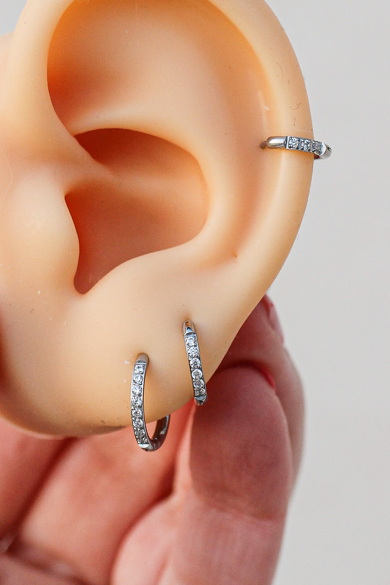 Micro Crystal Hoop - Osadia Concept Store