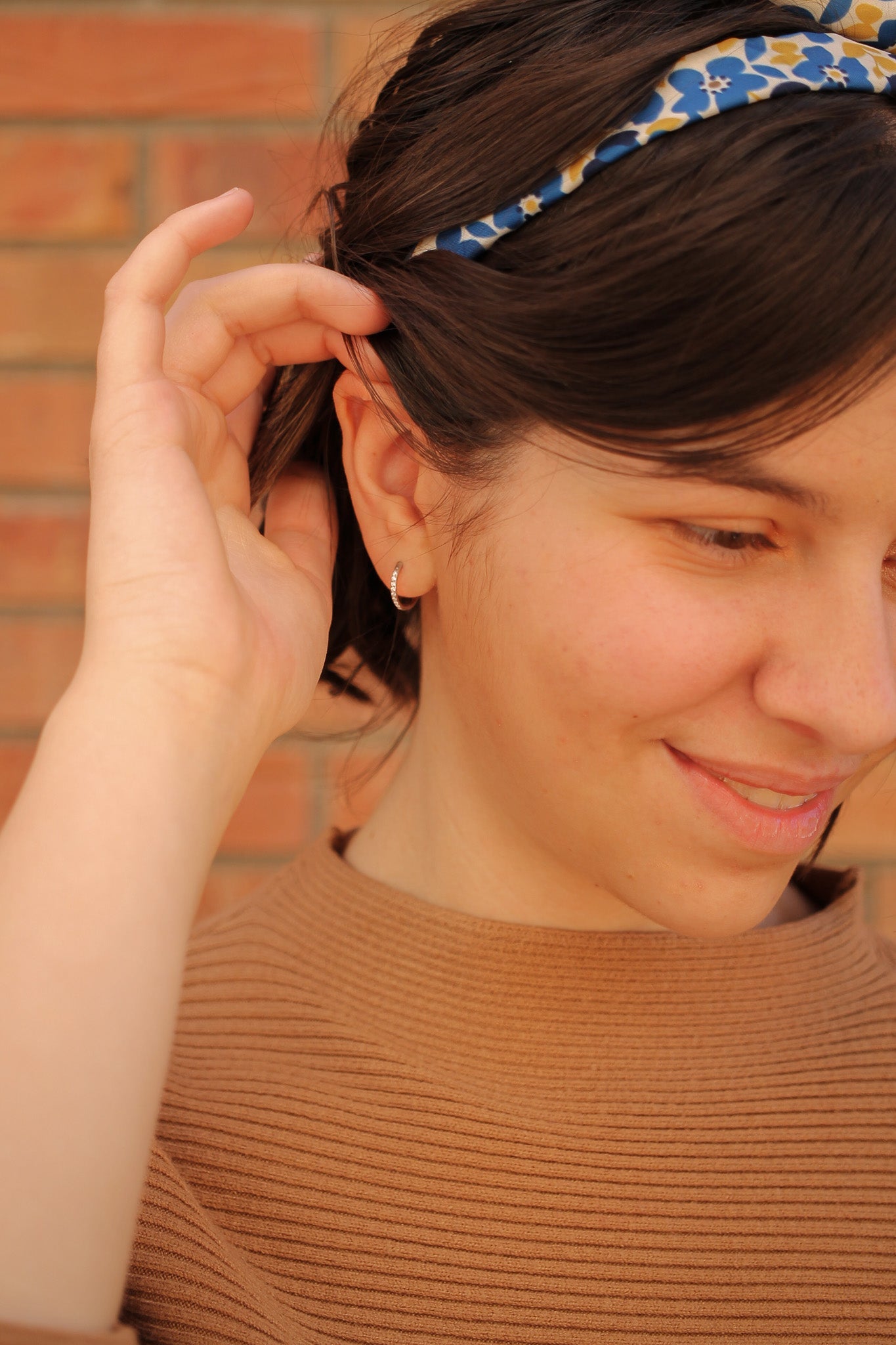 Micro Crystal Hoop - Osadia Concept Store