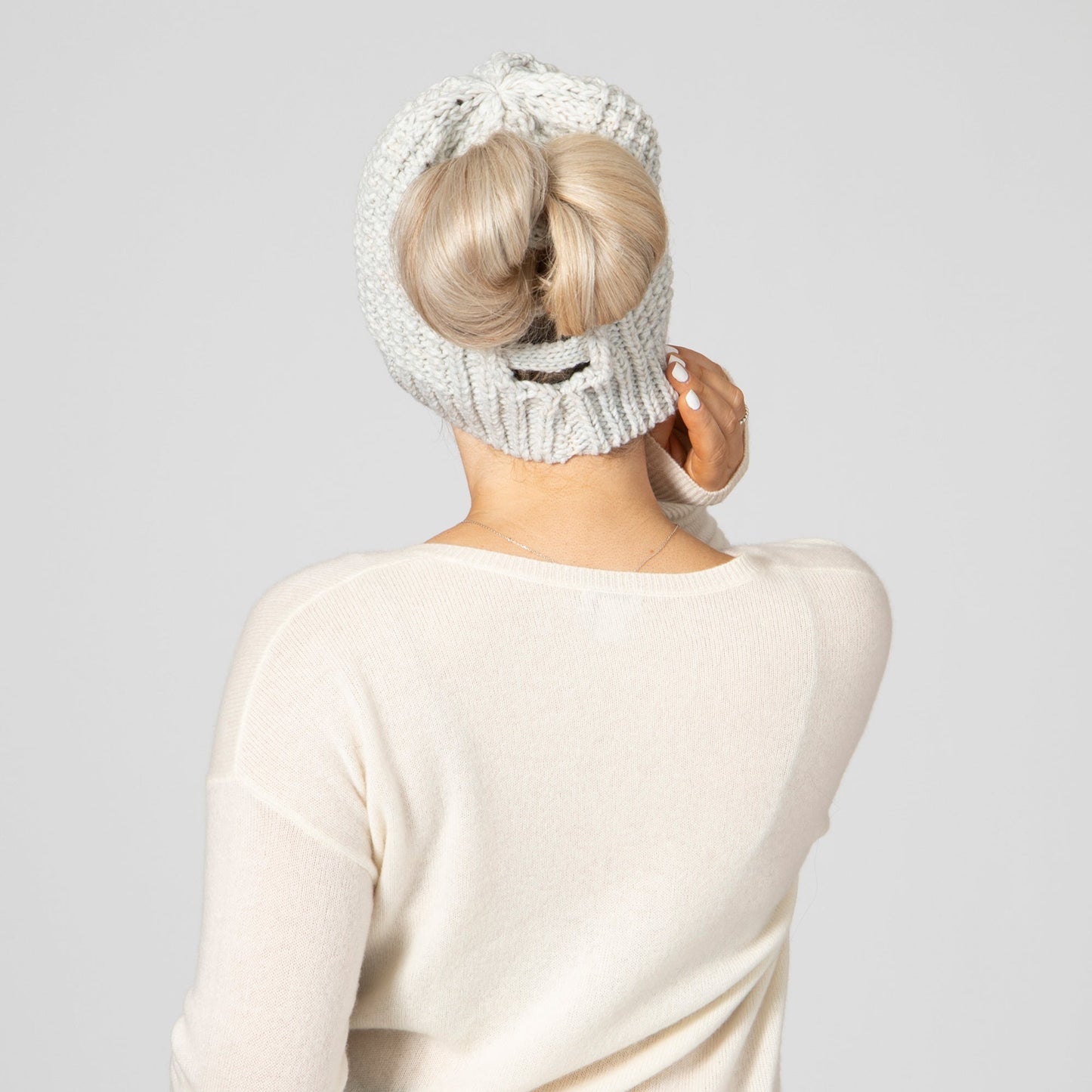 Gale Pony Tail Beanie