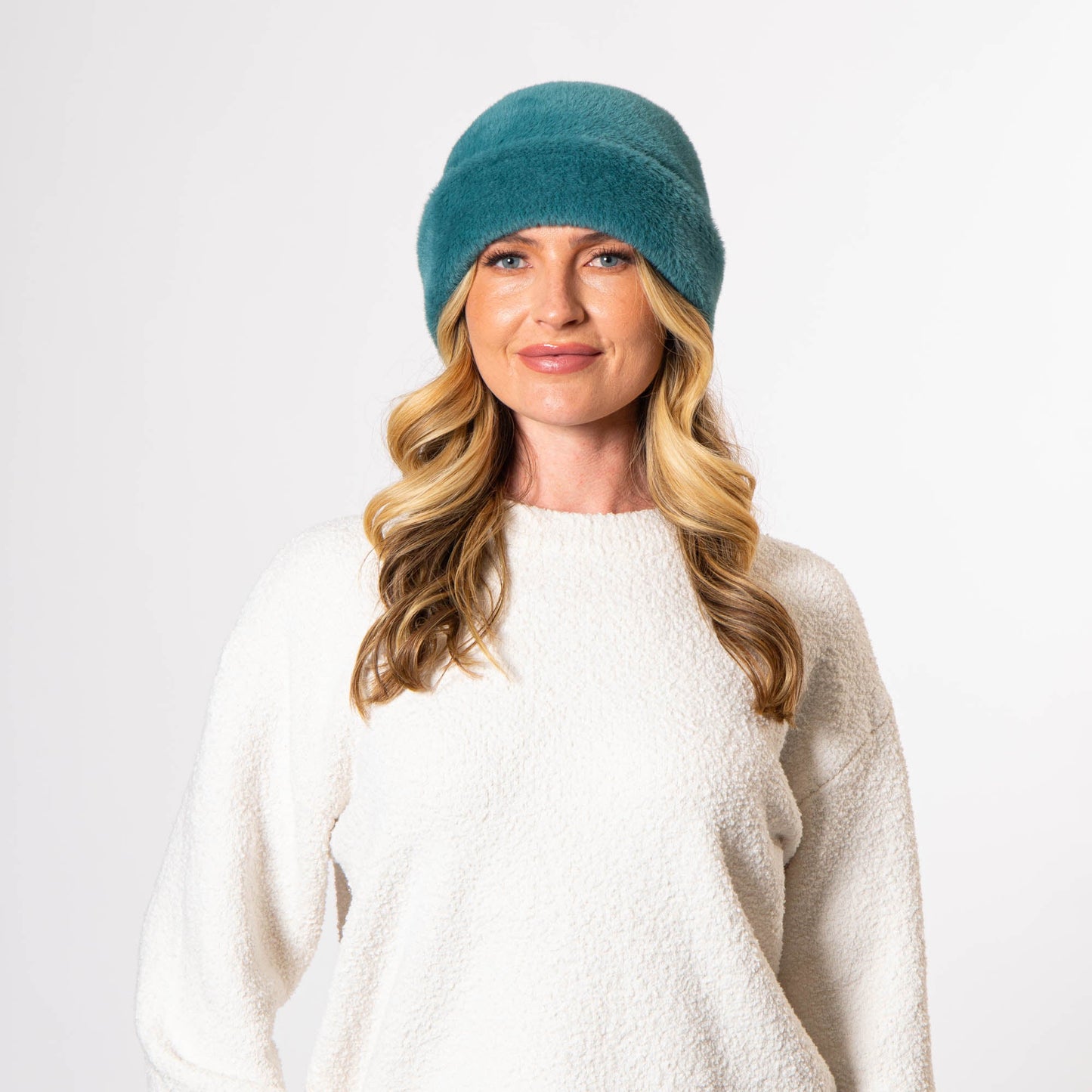 Amico - Plush Cuffed Beanie