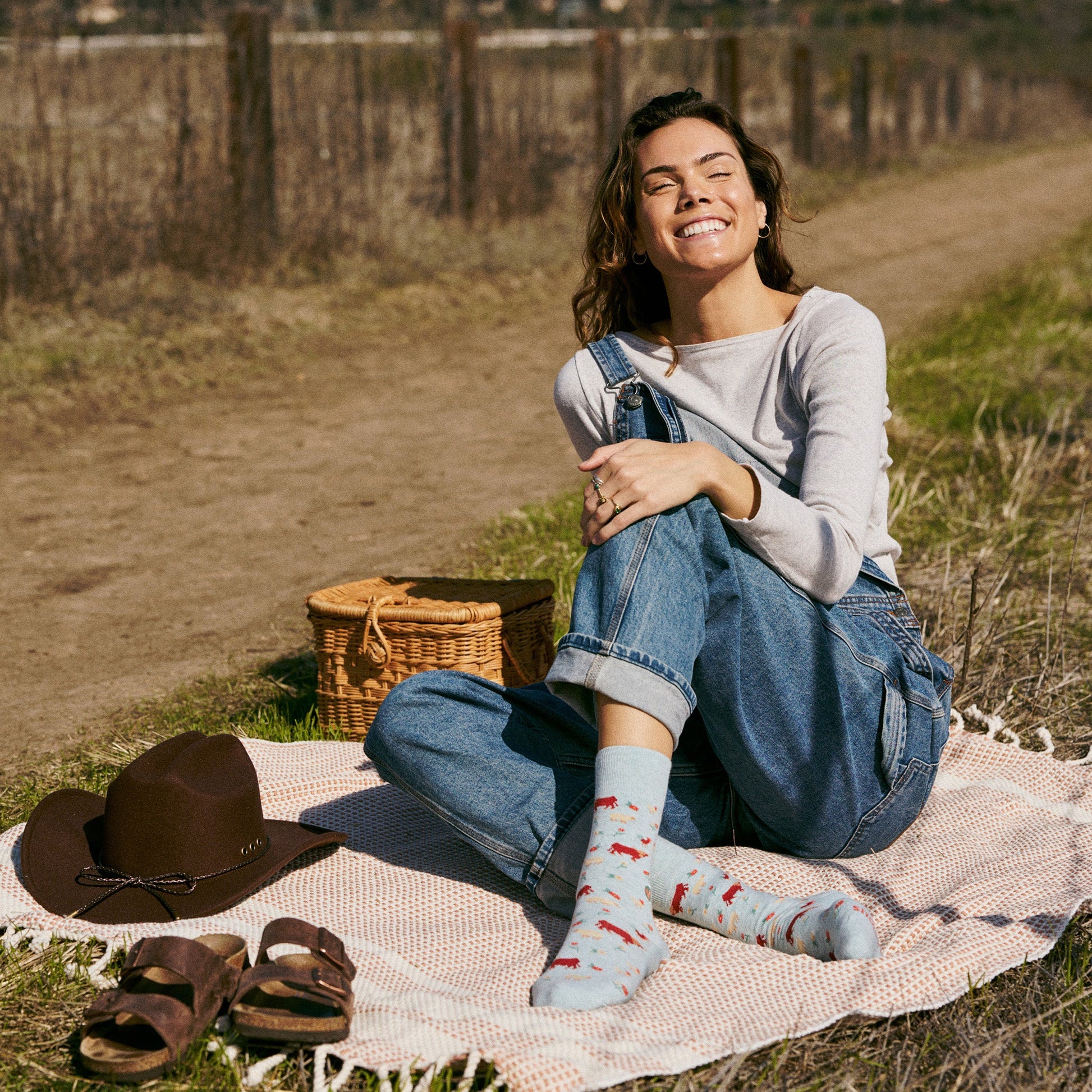 Socks that Save Farm Animals - Osadia Concept Store