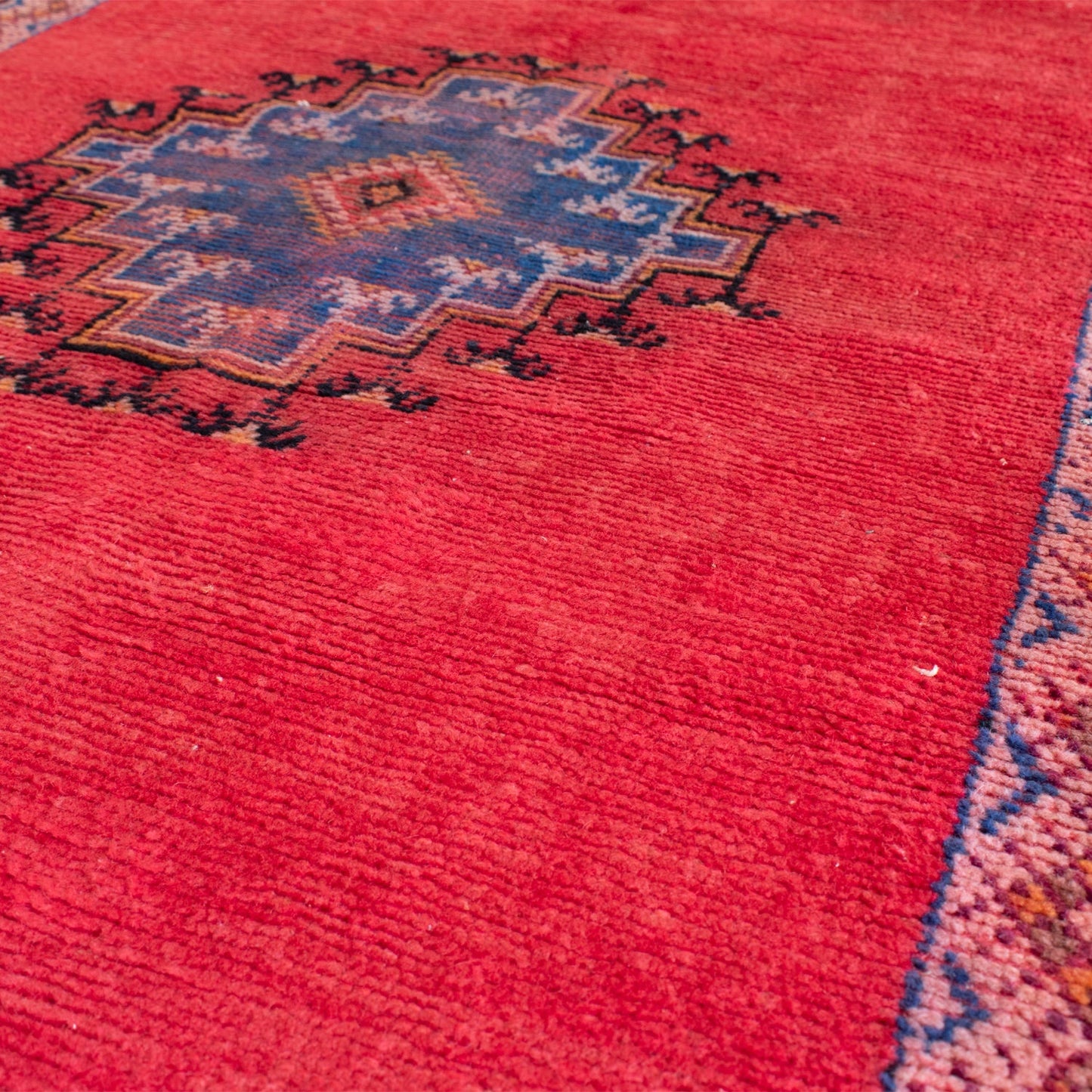 Hayes Vintage Moroccan Taznakht Rug | 3'10" x 6'10"