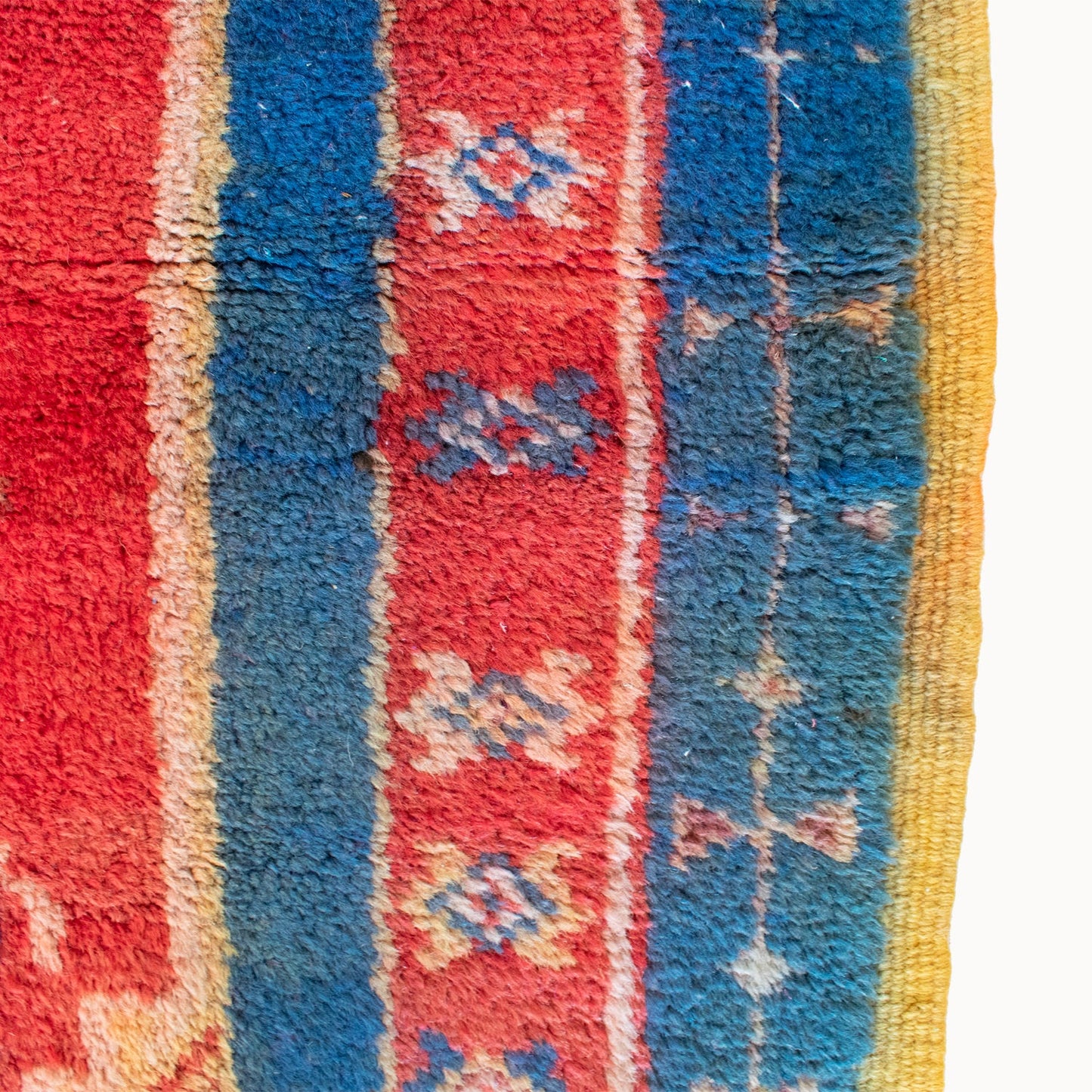 Jake Vintage Moroccan Taznakht Rug | 2'10" x 4'4"