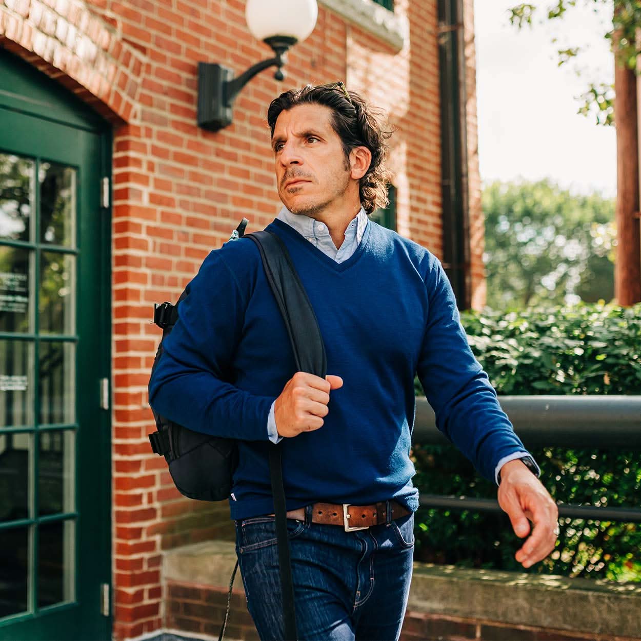 Men's Midweight Merino Wool V-Neck Sweater | 100% Merino Wool - Osadia Concept Store