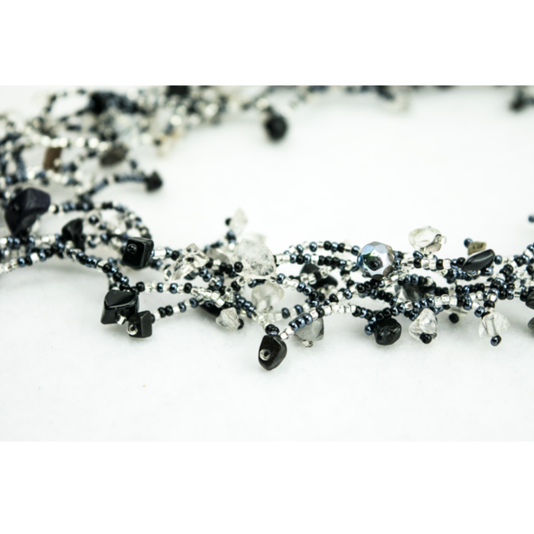 Luzy Beaded Necklace with Magnetic Closure - Guatemala