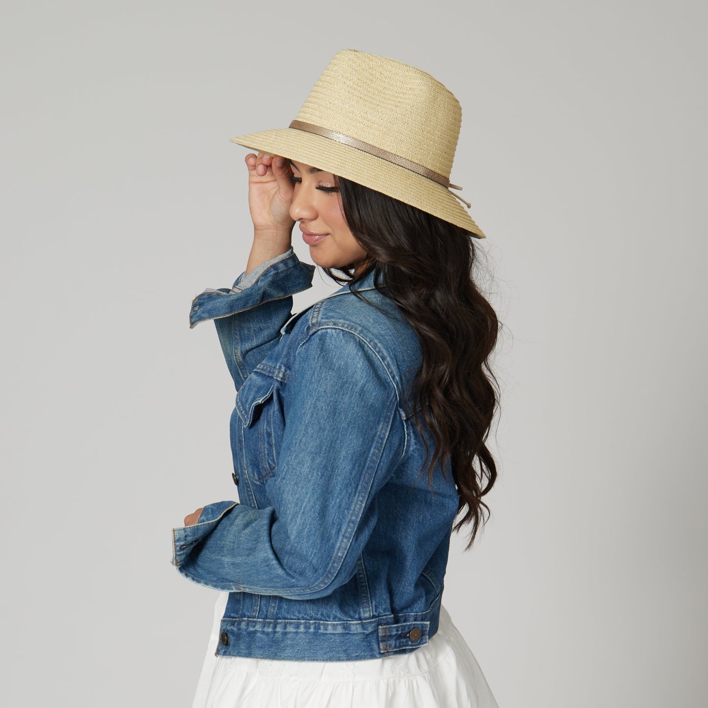 Women's Paperbraid Fedora With Debossed Metallic Snake Band