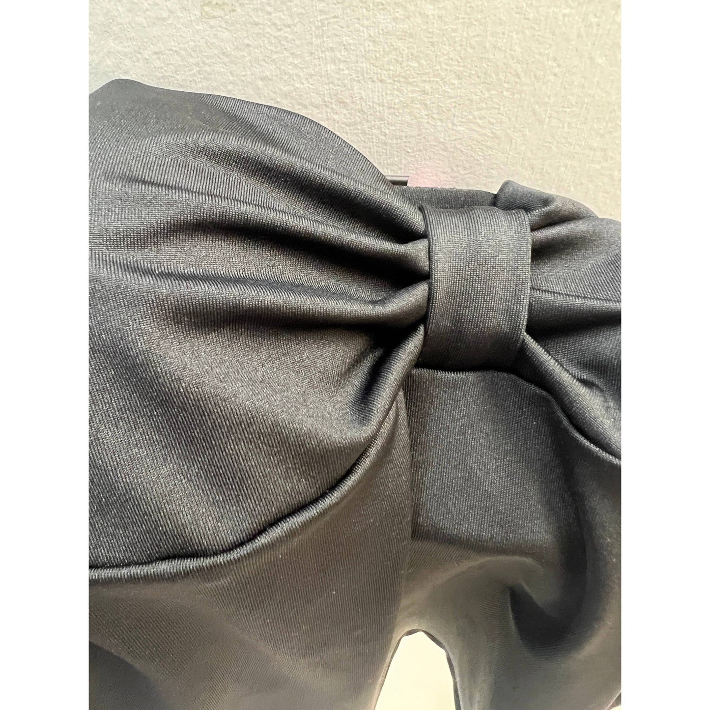 Pamela Padded Pinup Halter in Vintage Black [Sizes SM-2X]