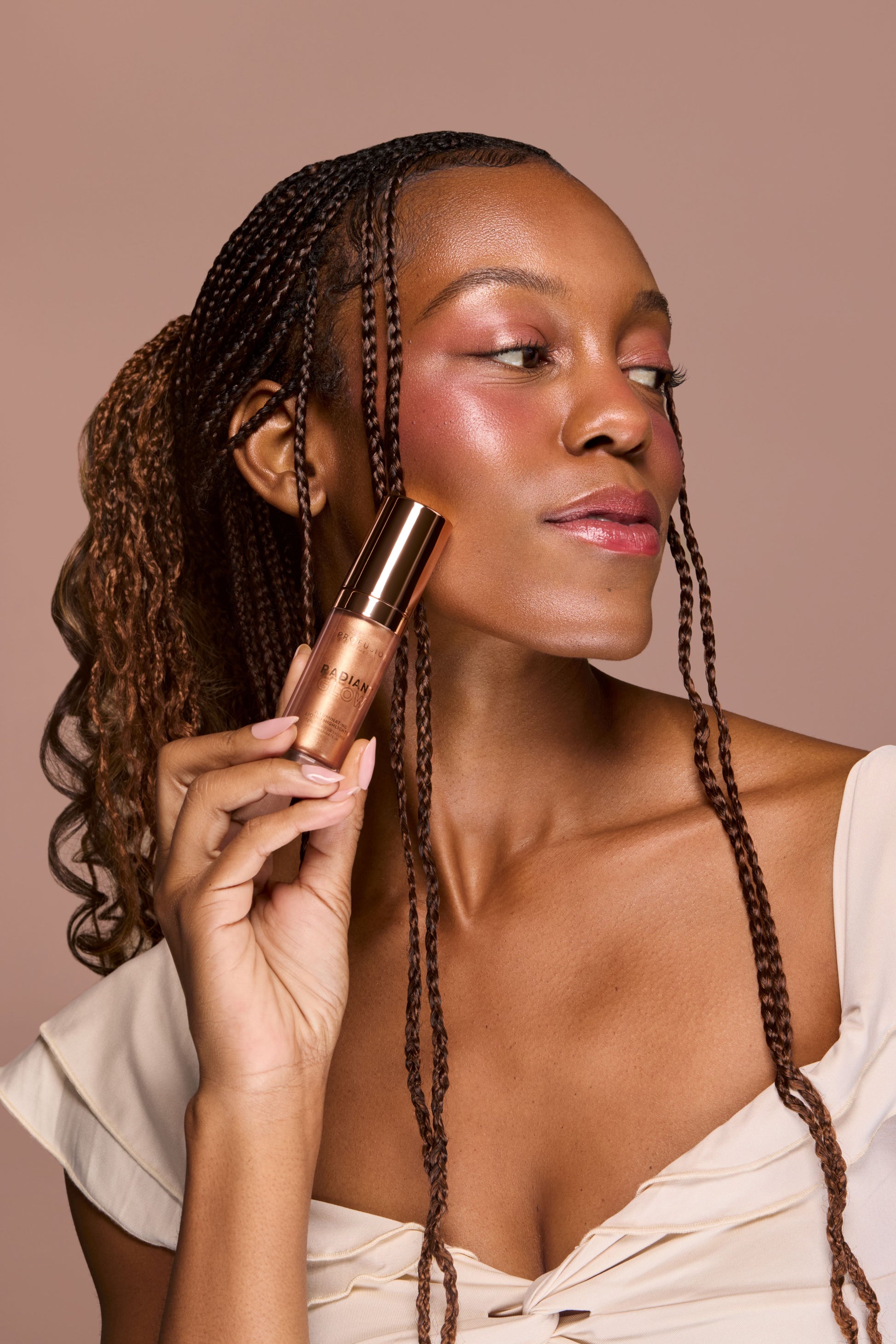 Radiant Glow Illuminating Liquid Highlighter - Osadia Concept Store