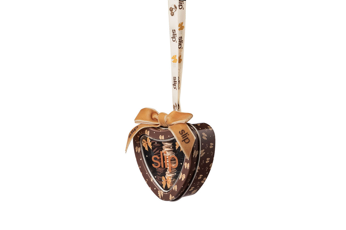 Betty Skinny Scrunchie Tin Ornament