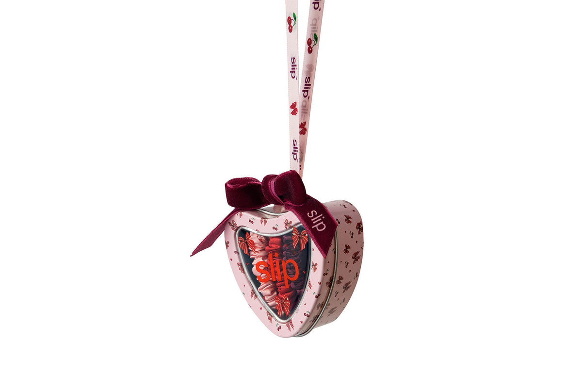 Emmie Skinny Scrunchie Tin Ornament