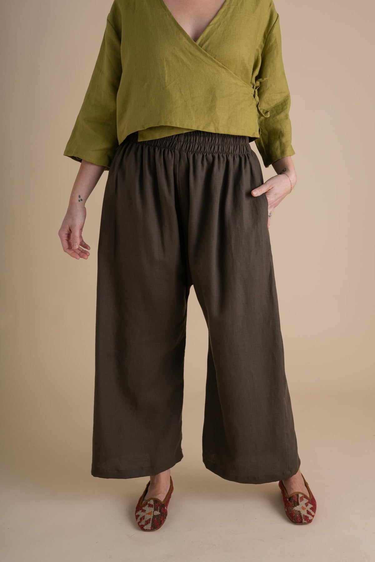Weekend Pants (Updated) in Lichen