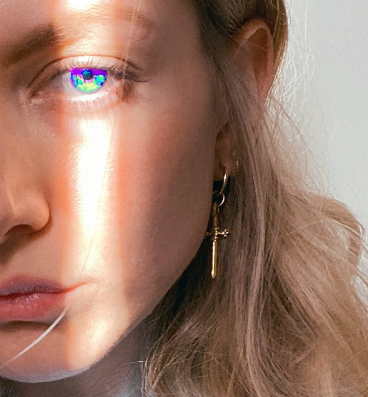 The Alexandra Hoop Earrings - Gold - Osadia Concept Store