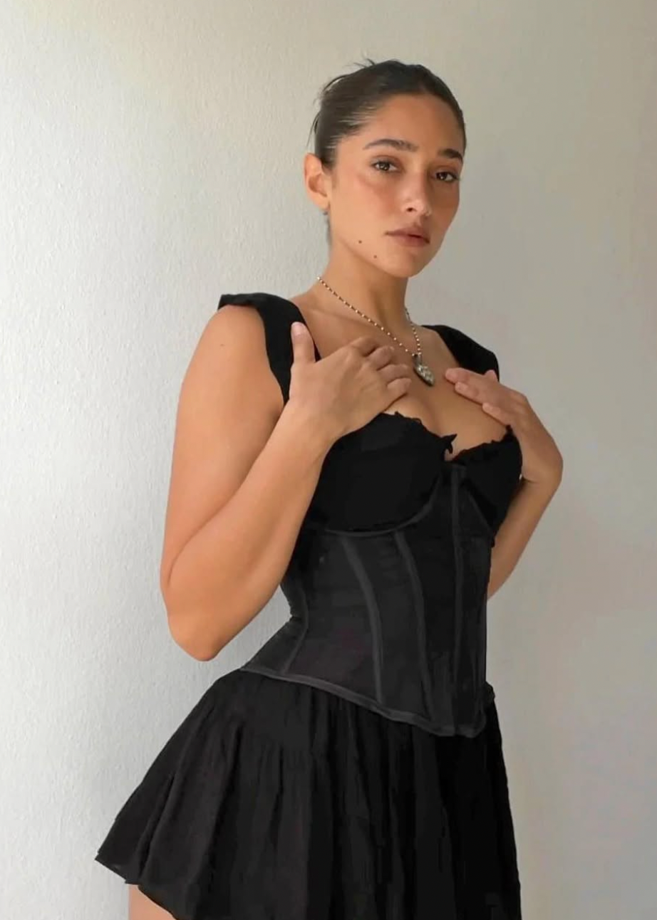 The Elisabeth Romper Dress - Black