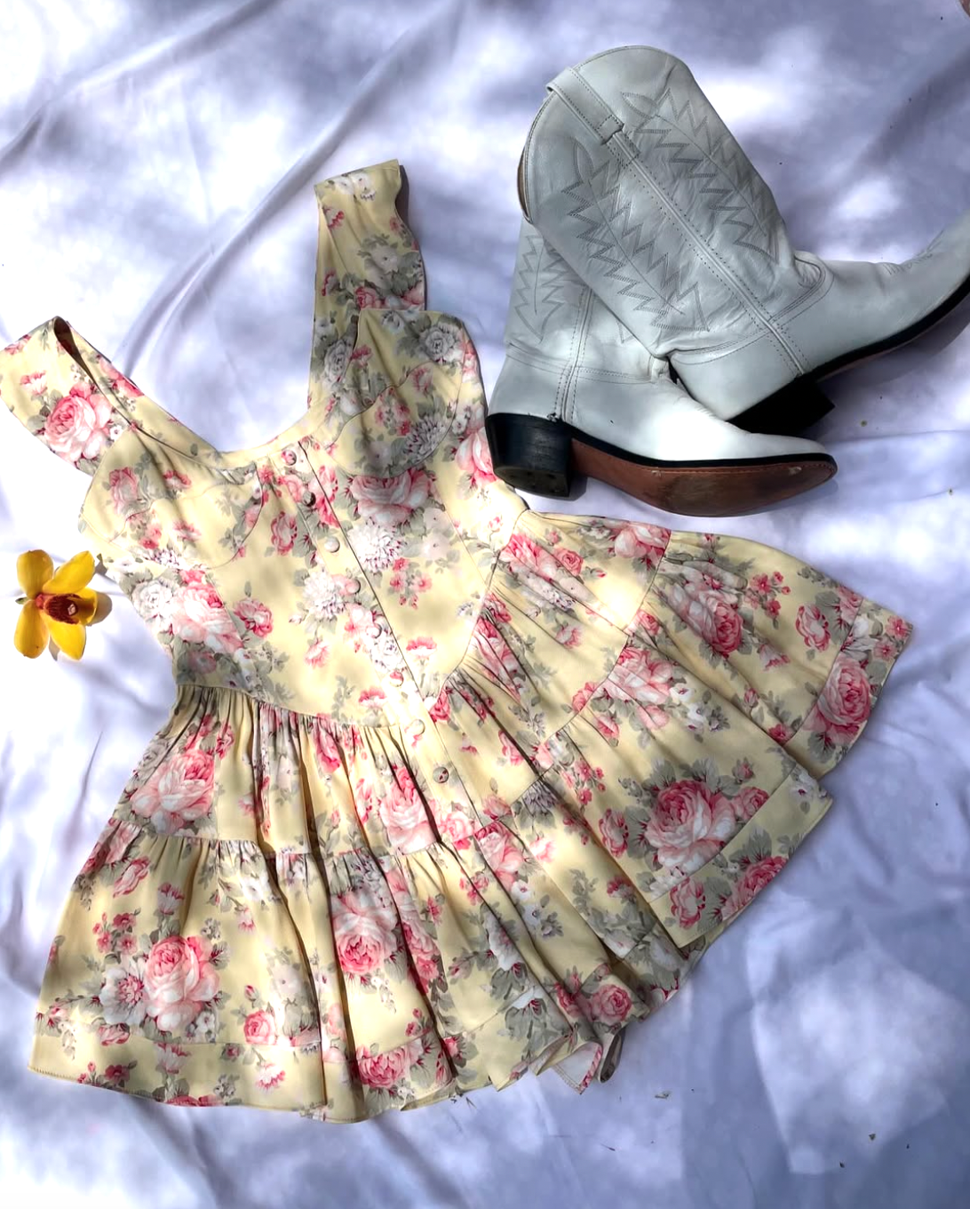 The Elisabeth Romper Dress - Yellow Rose - Osadia Concept Store
