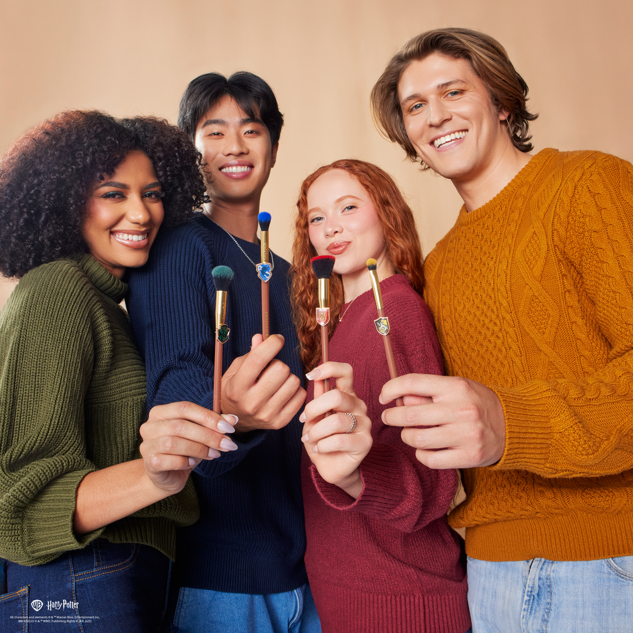 Harry Potter Holiday | House Champions Face & Brush Set - Osadia Concept Store