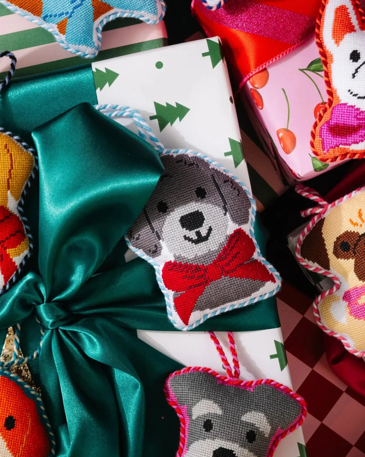 Needlepoint Icon Ornament - Poodle