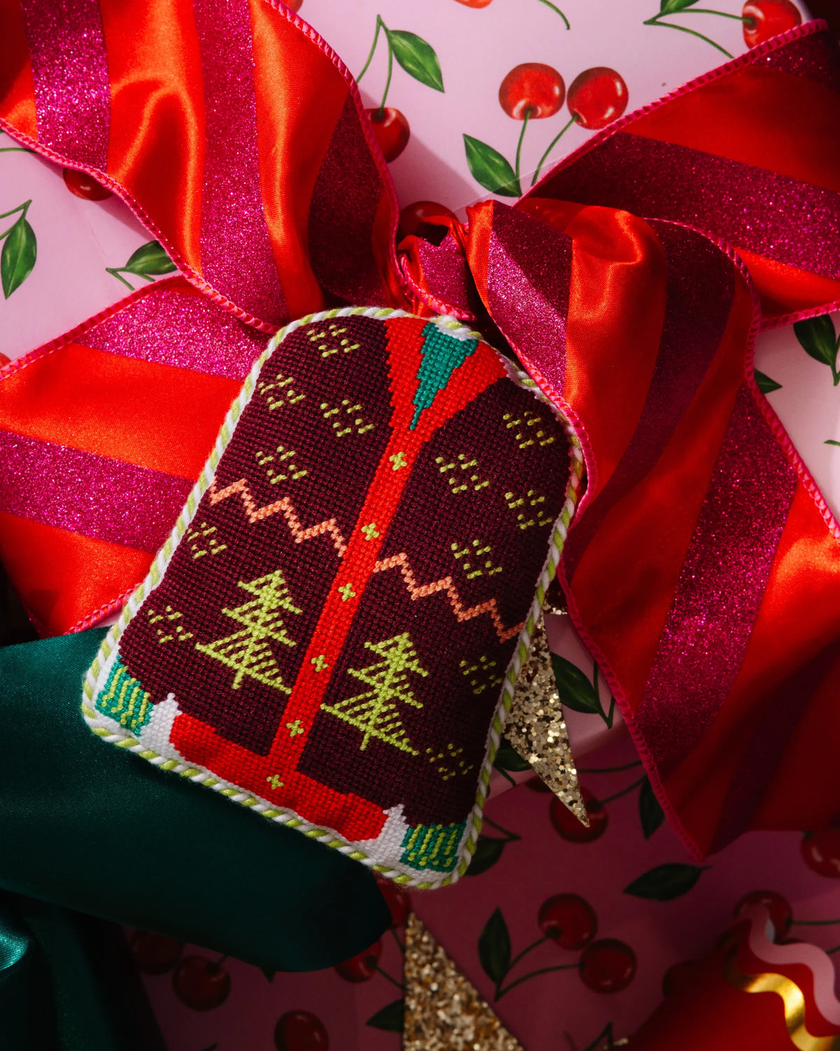 Needlepoint Icon Ornament - Sweater