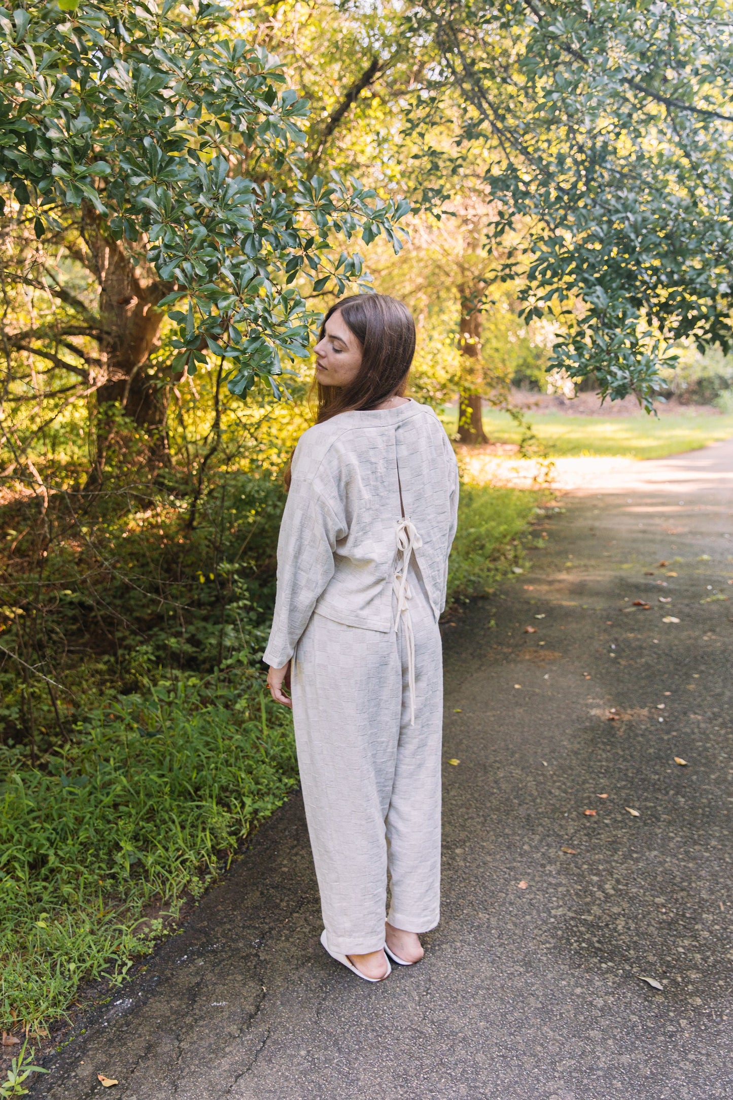 Artisan Handwoven Hemp Jacquard Tapered Pleated Pant
