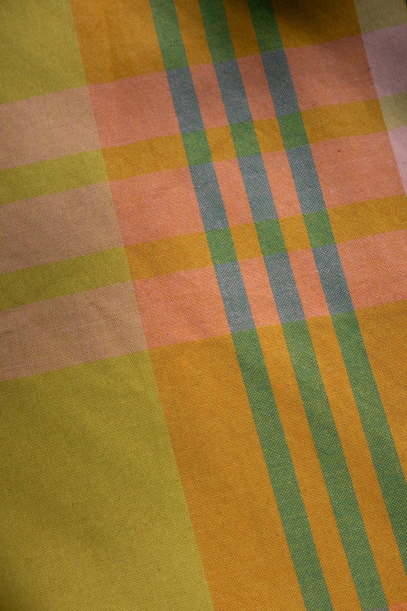Greenhouse Apron (Updated) in Passion Fruit