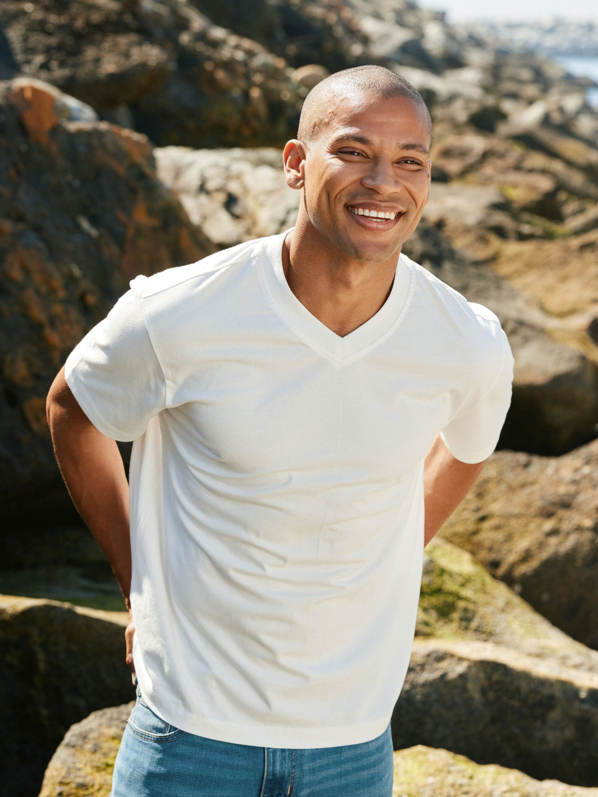 Men's Core Organic Cotton V-Neck Tee