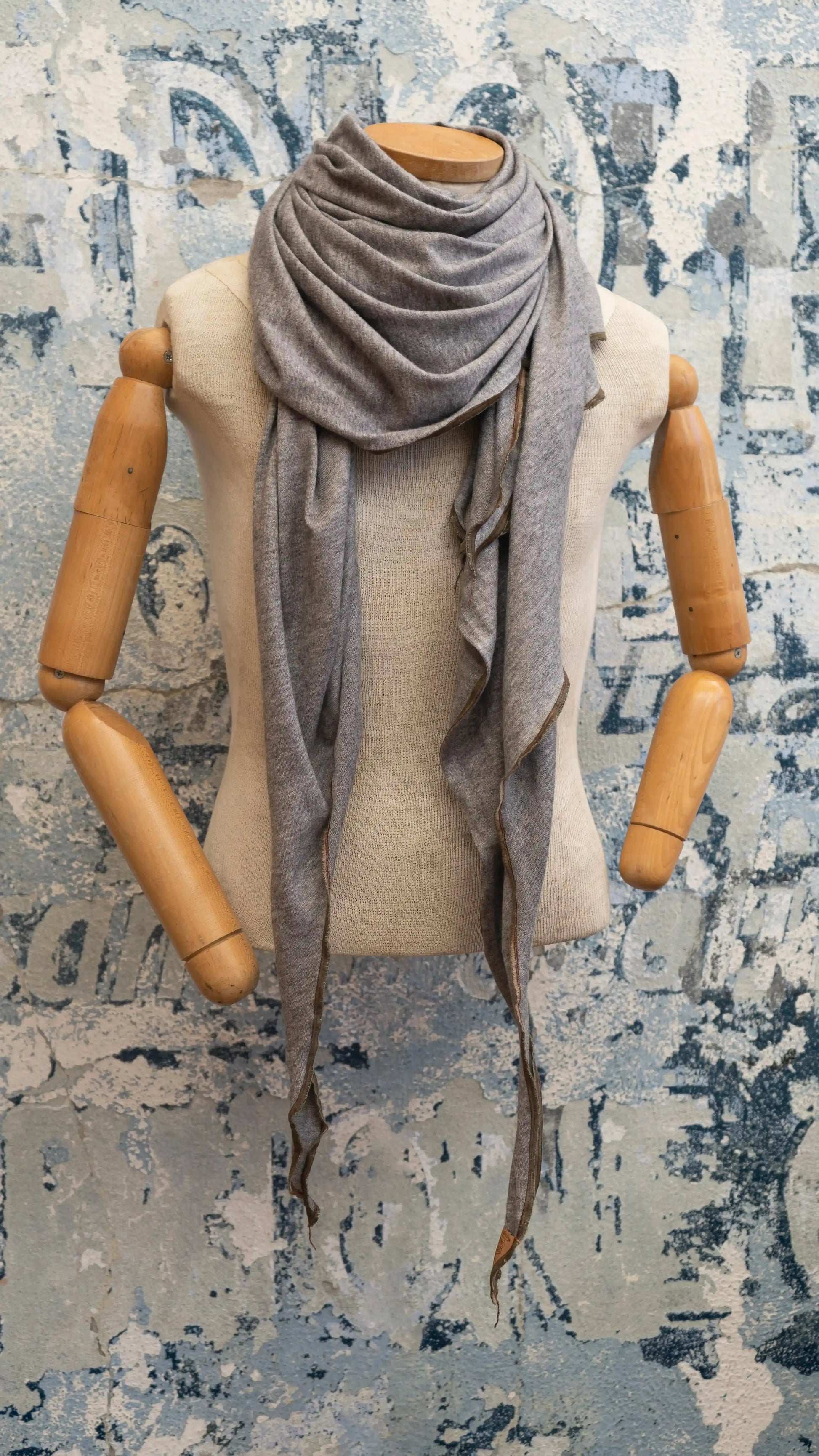 The Traveler Scarf - Osadia Concept Store
