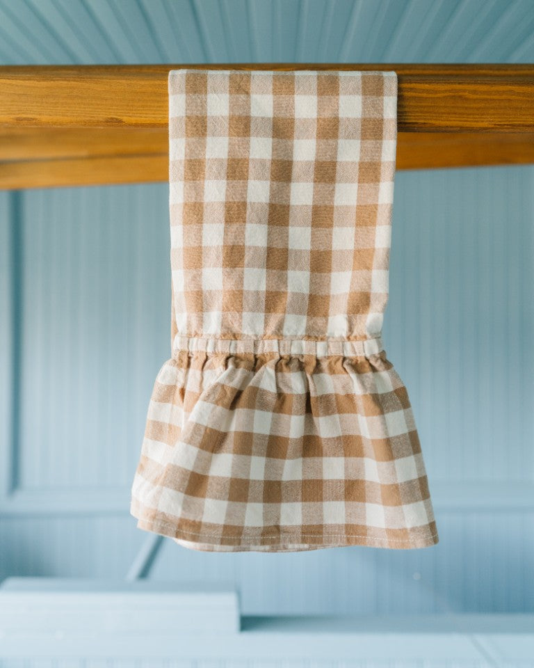 Hazelnut Ruffled Gingham Dish Towel