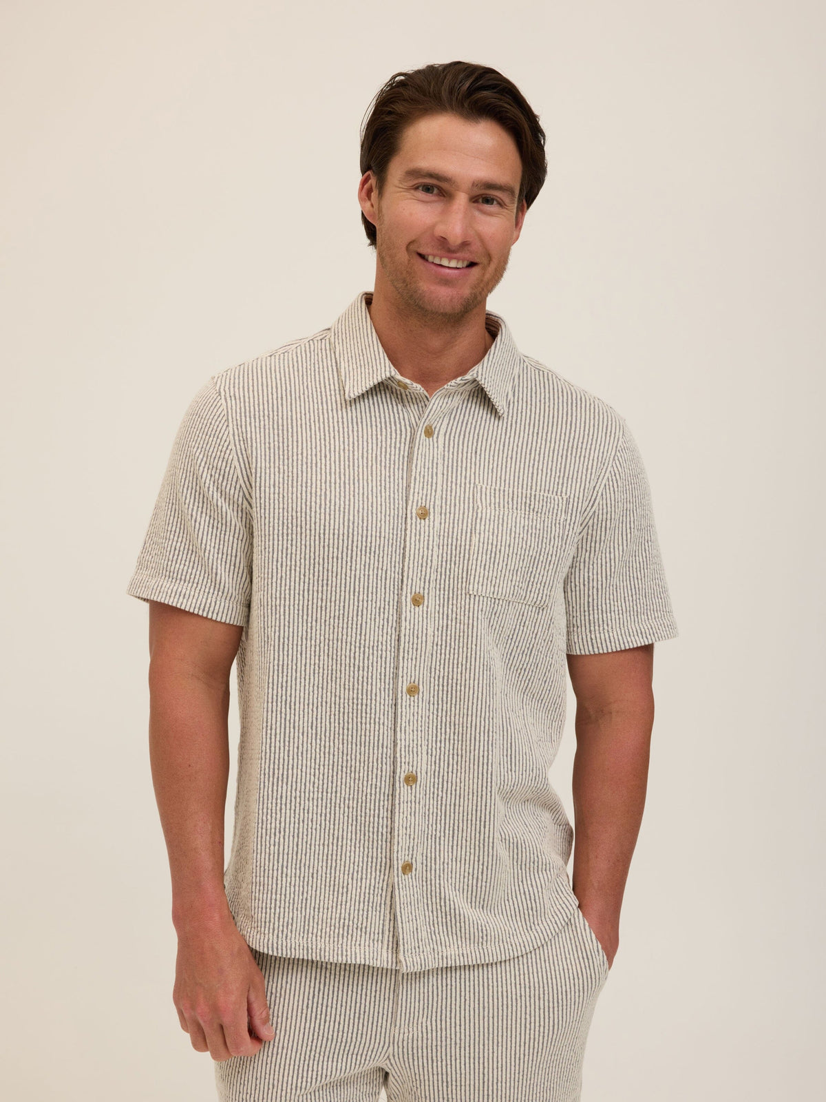 Adam Tonal Stretch Seersucker Button Down Shirt