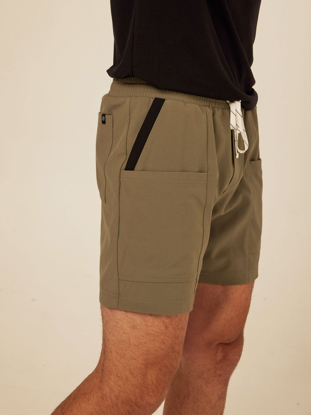 Kai Contrast Pocket Essential Eco Woven Short