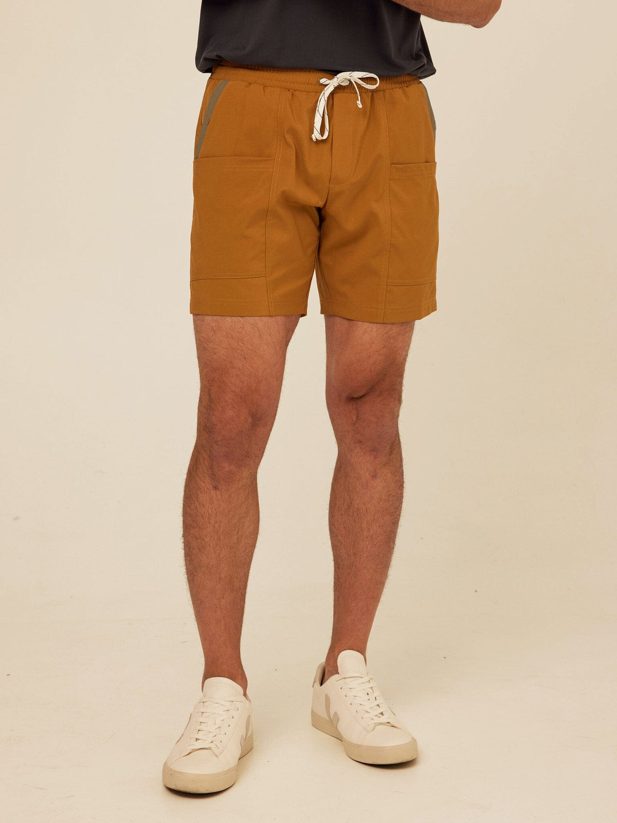 Kai Contrast Pocket Essential Eco Woven Short