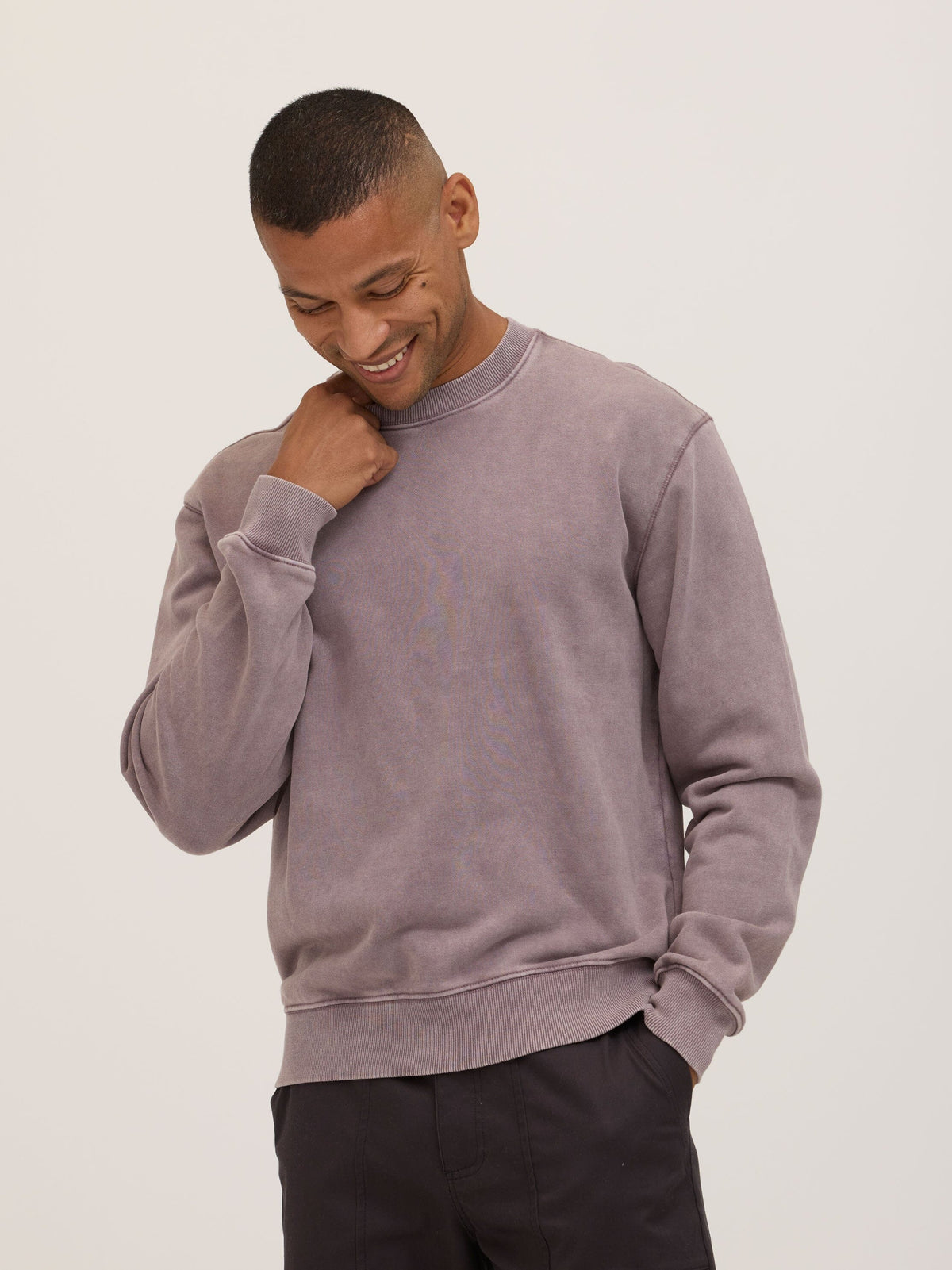 Dallas Mineral Wash Terry Relaxed Crew Pullover