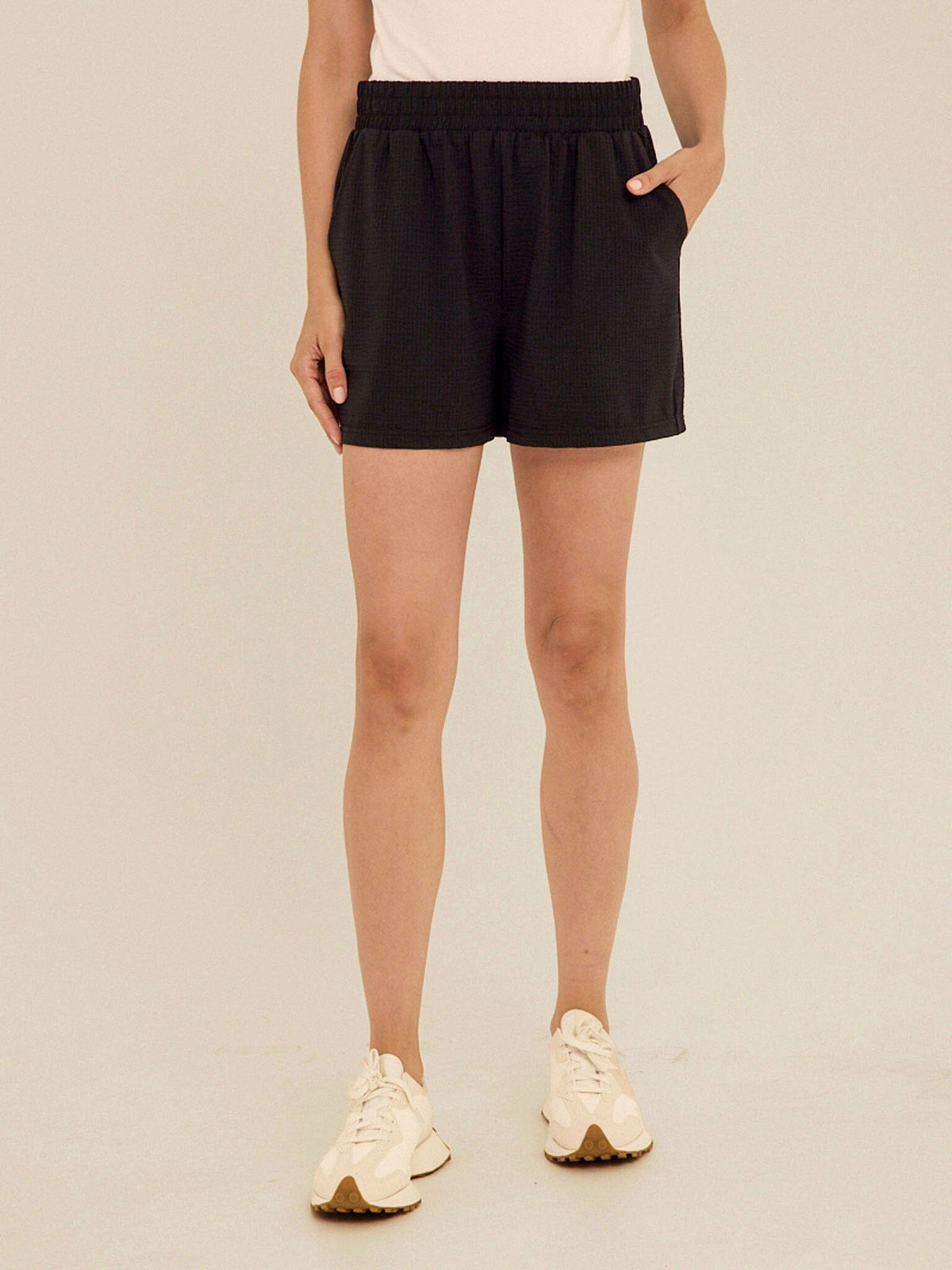 Phaedra Stretch Seersucker Short