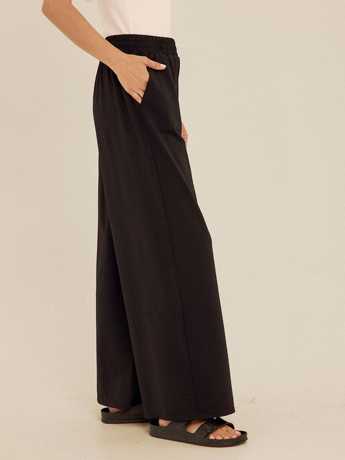 Phaedra Stretch Seersucker Wide Leg Pant