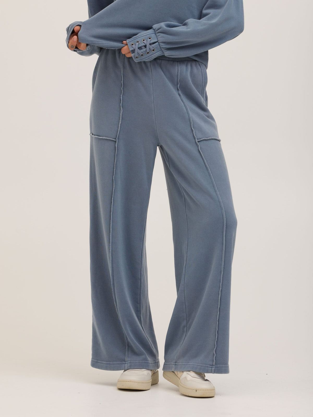 Sigourney Mineral Wash Fleece Wide Leg Pant