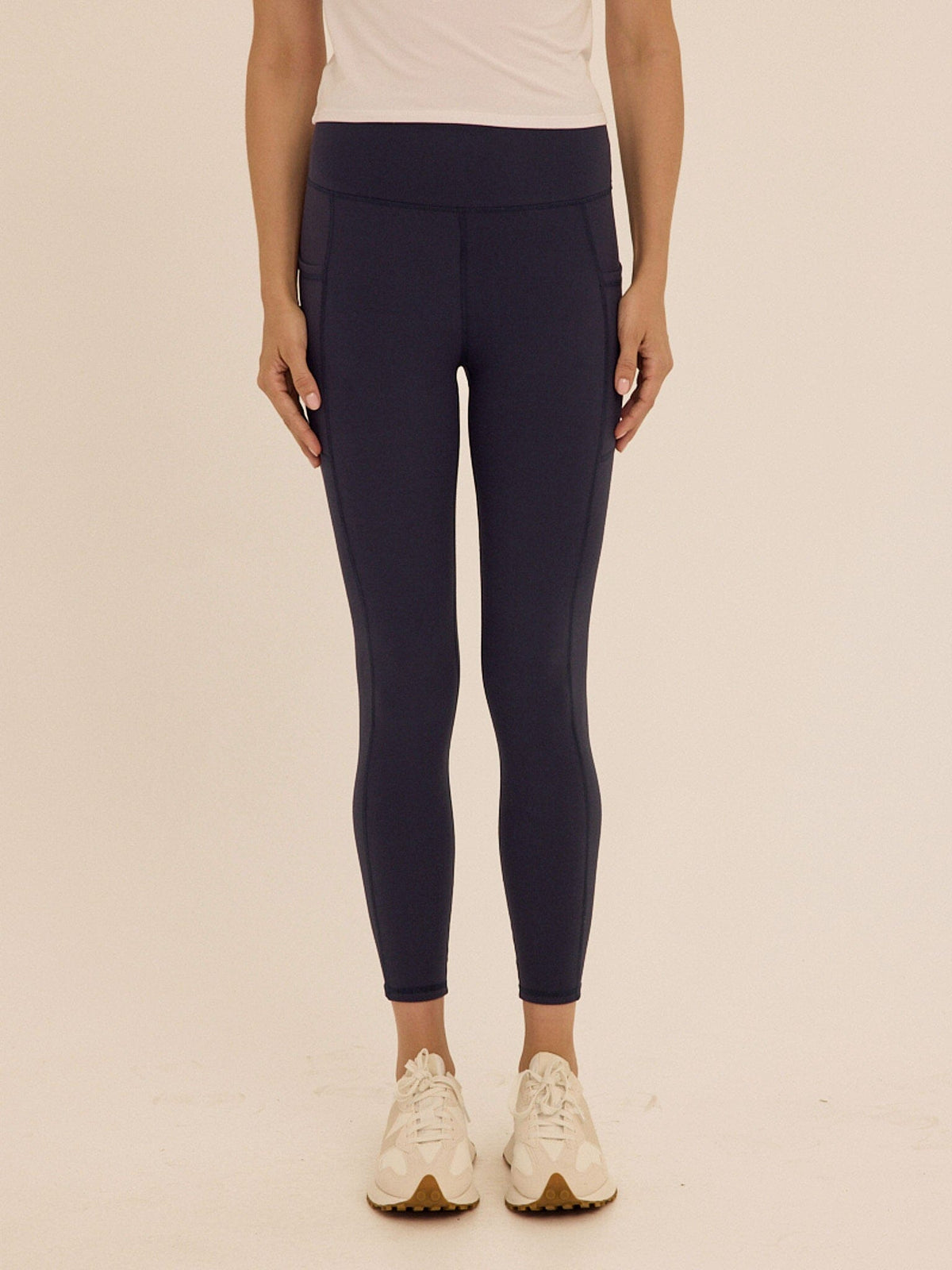 Comfort Fit Ankle Length Pocket Legging