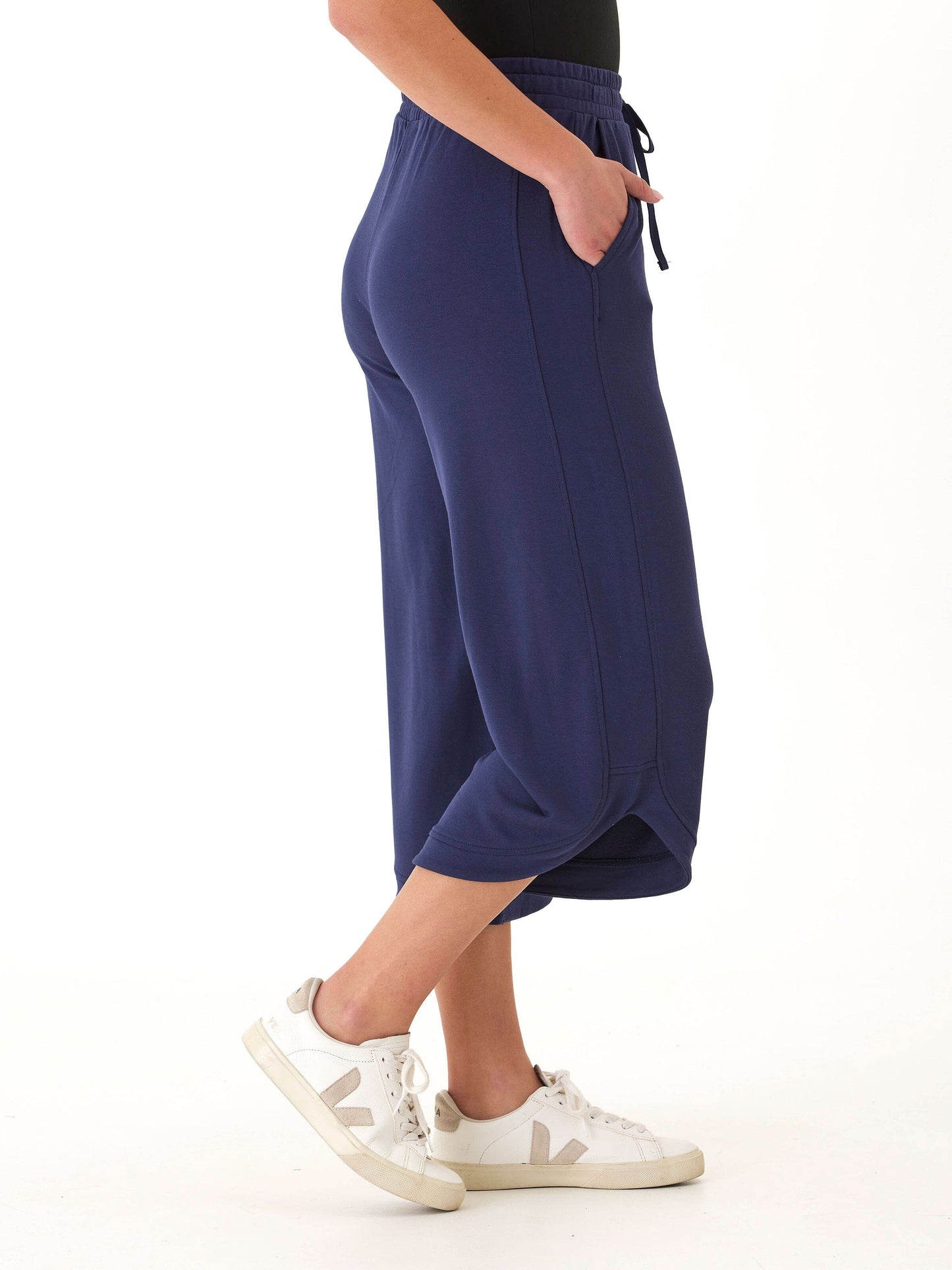 Kellyna Modal Terry Capri Dolphin Pant
