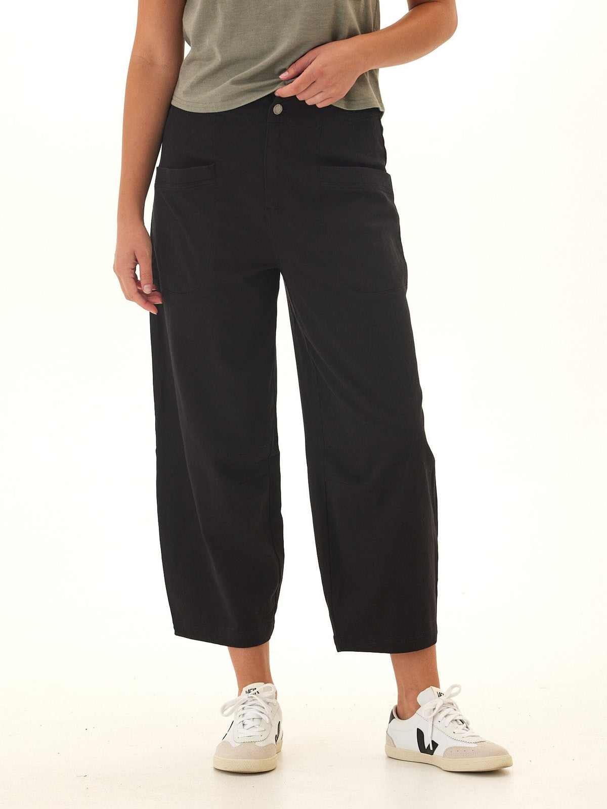 Lauren Stretch Twill Pleated Barrel Pant
