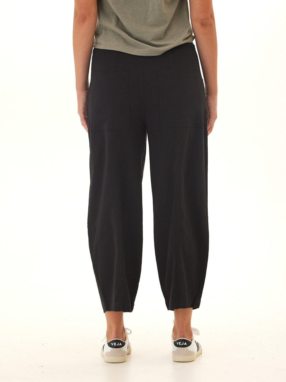 Lauren Stretch Twill Pleated Barrel Pant