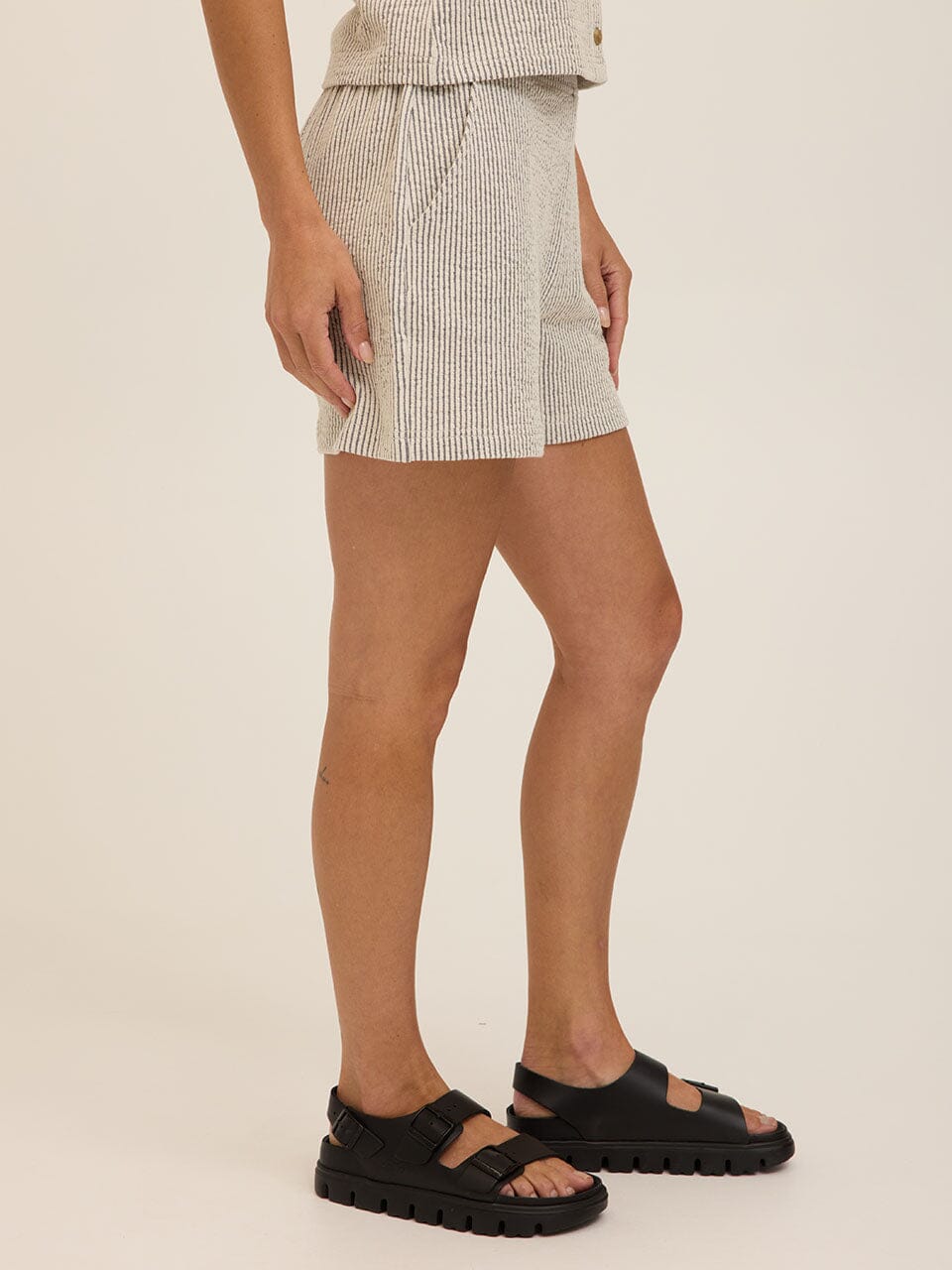 Marquita Stretch Seersucker Short