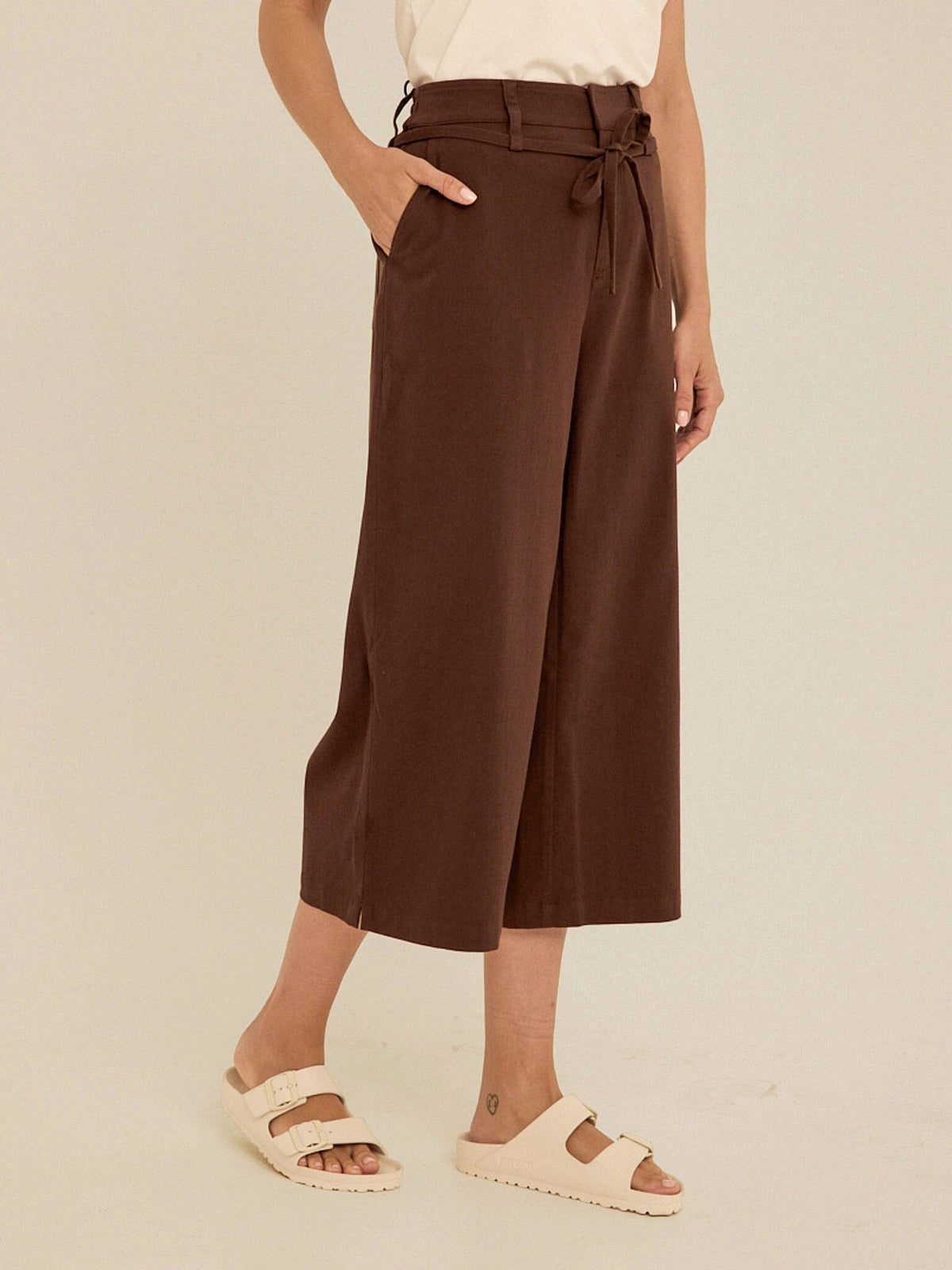 Bemmie Stretch Twill Relaxed Capri Pant