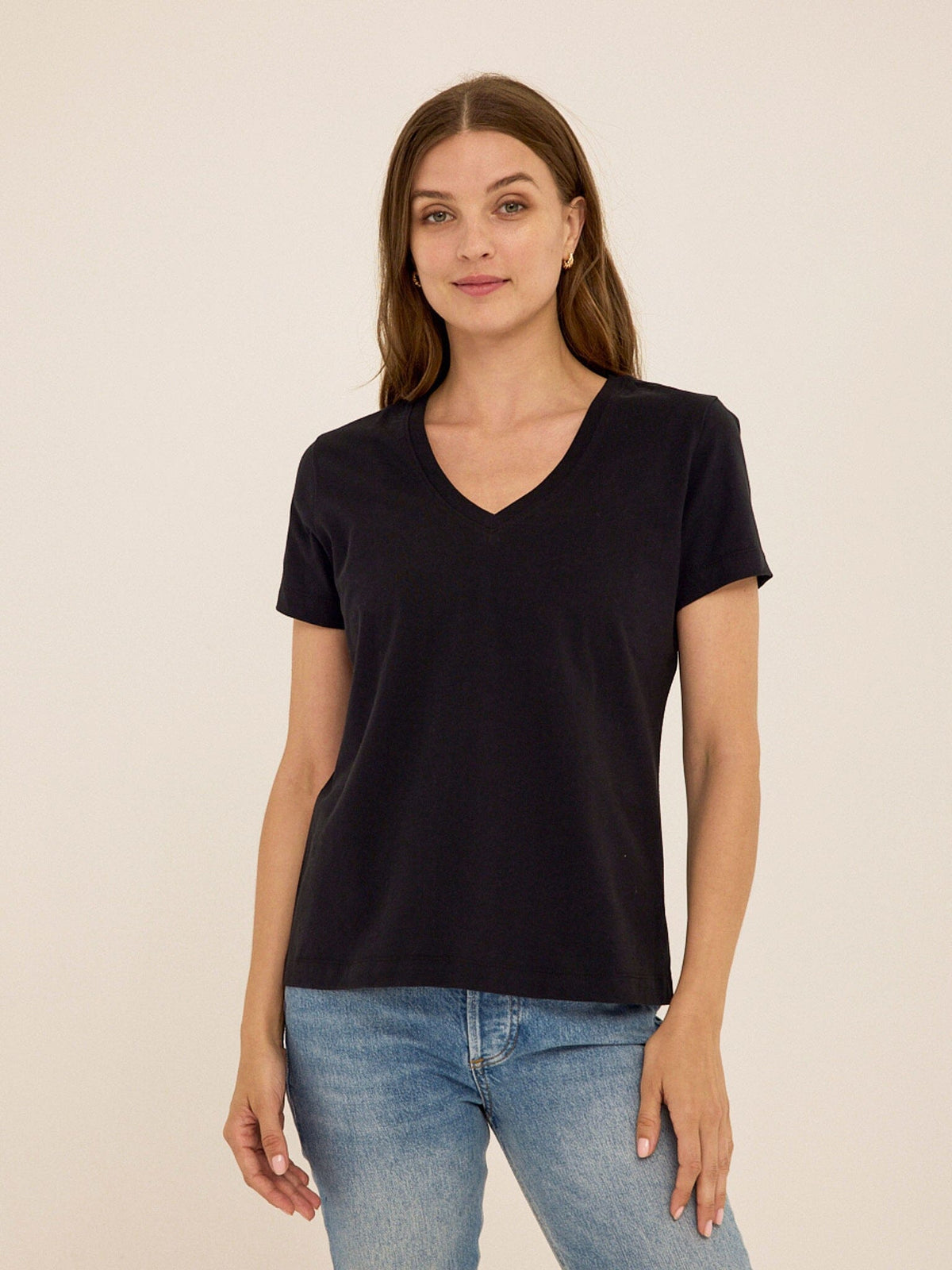 Aria Essential Jersey V-Neck Tee
