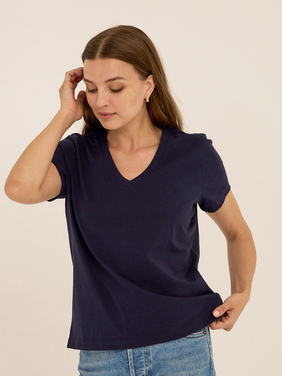 Aria Essential Jersey V-Neck Tee