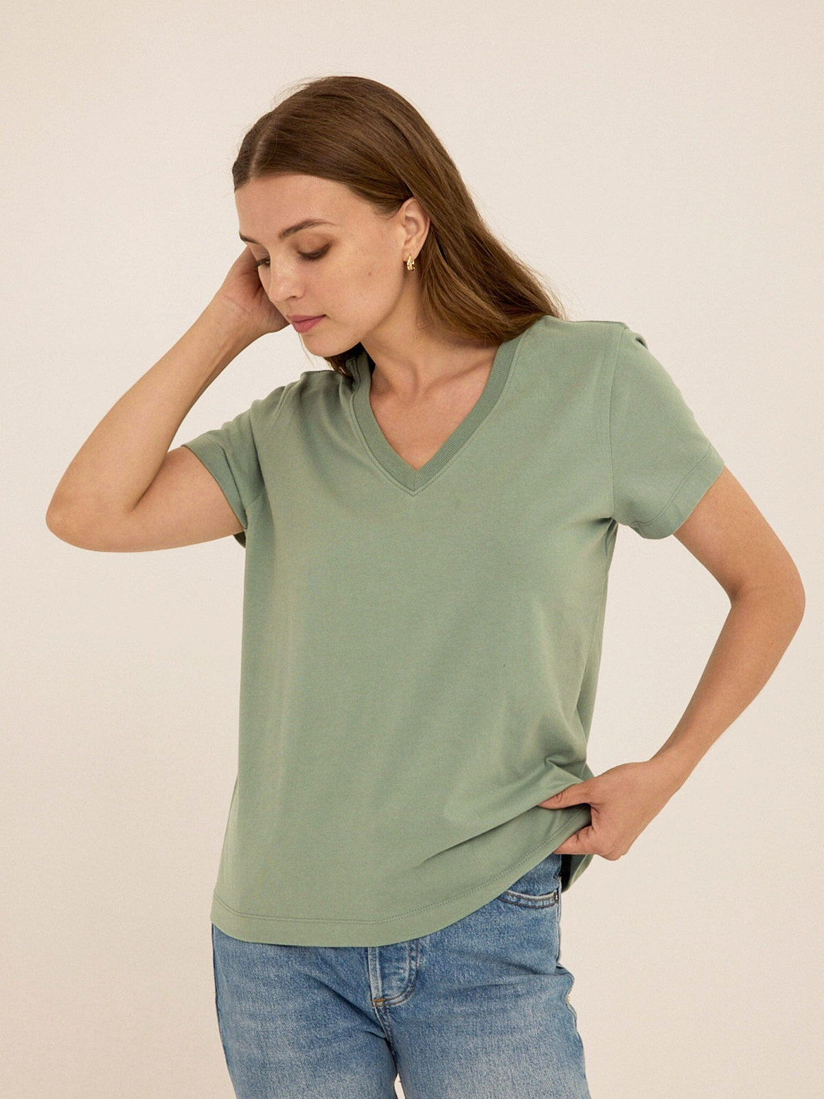 Aria Essential Jersey V-Neck Tee