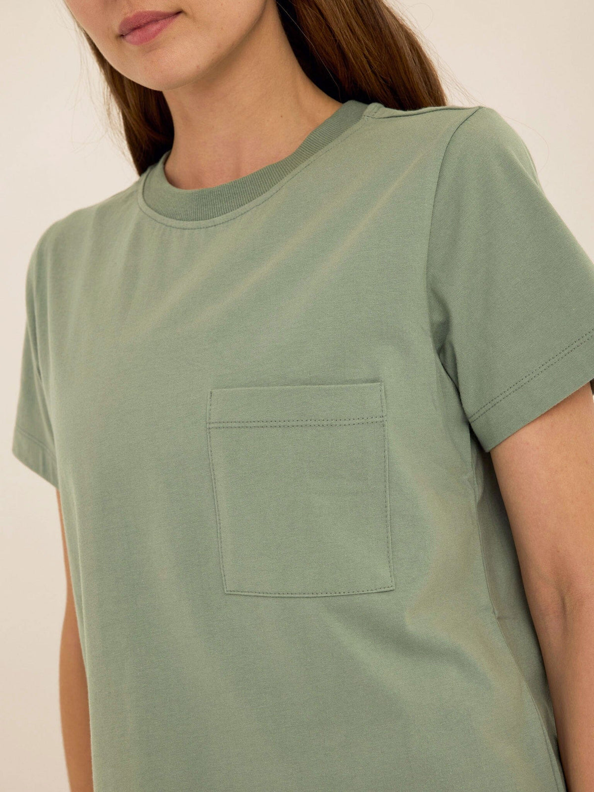 Beth Essential Jersey Pocket Tee
