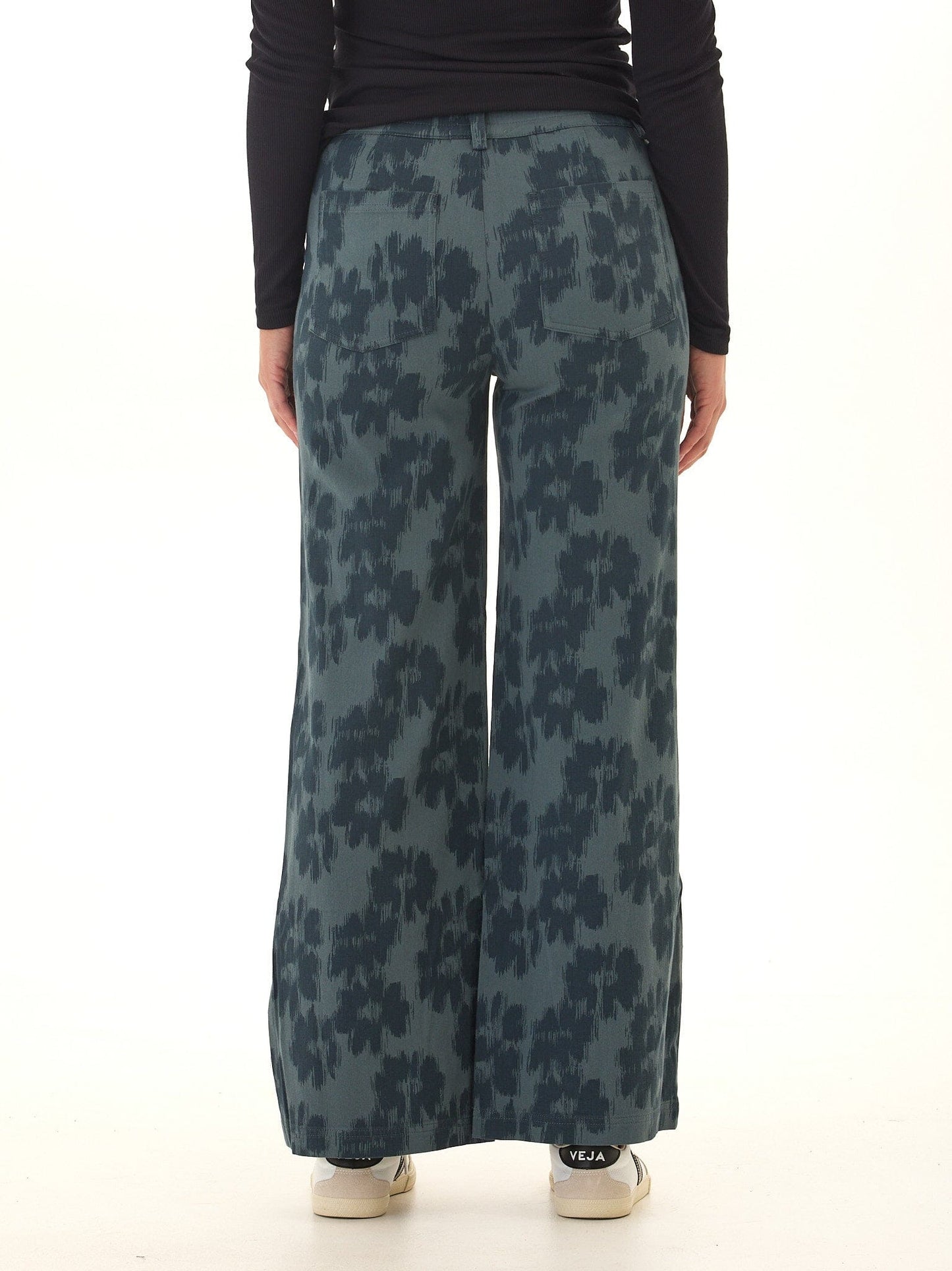 Pamela Stretch Twill Wide Leg Pant