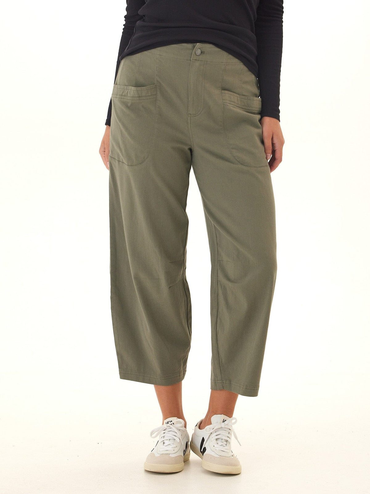 Lauren Stretch Twill Pleated Barrel Pant