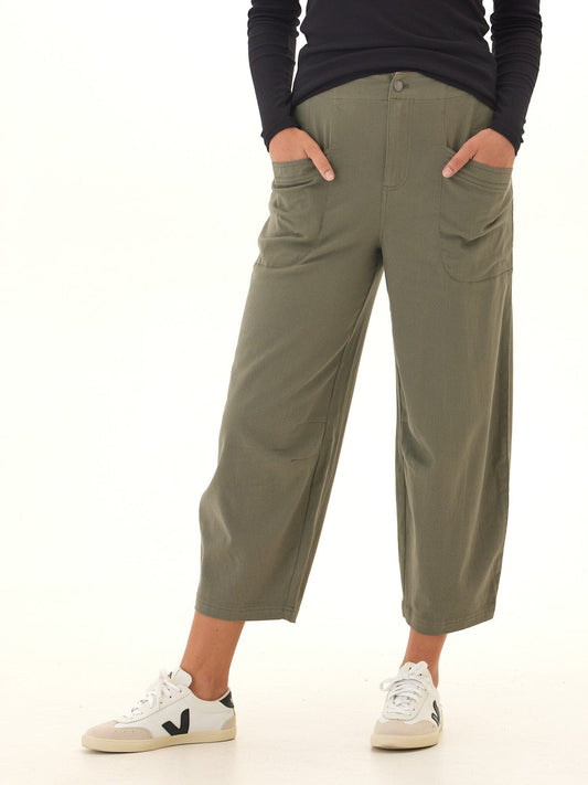 Lauren Stretch Twill Pleated Barrel Pant