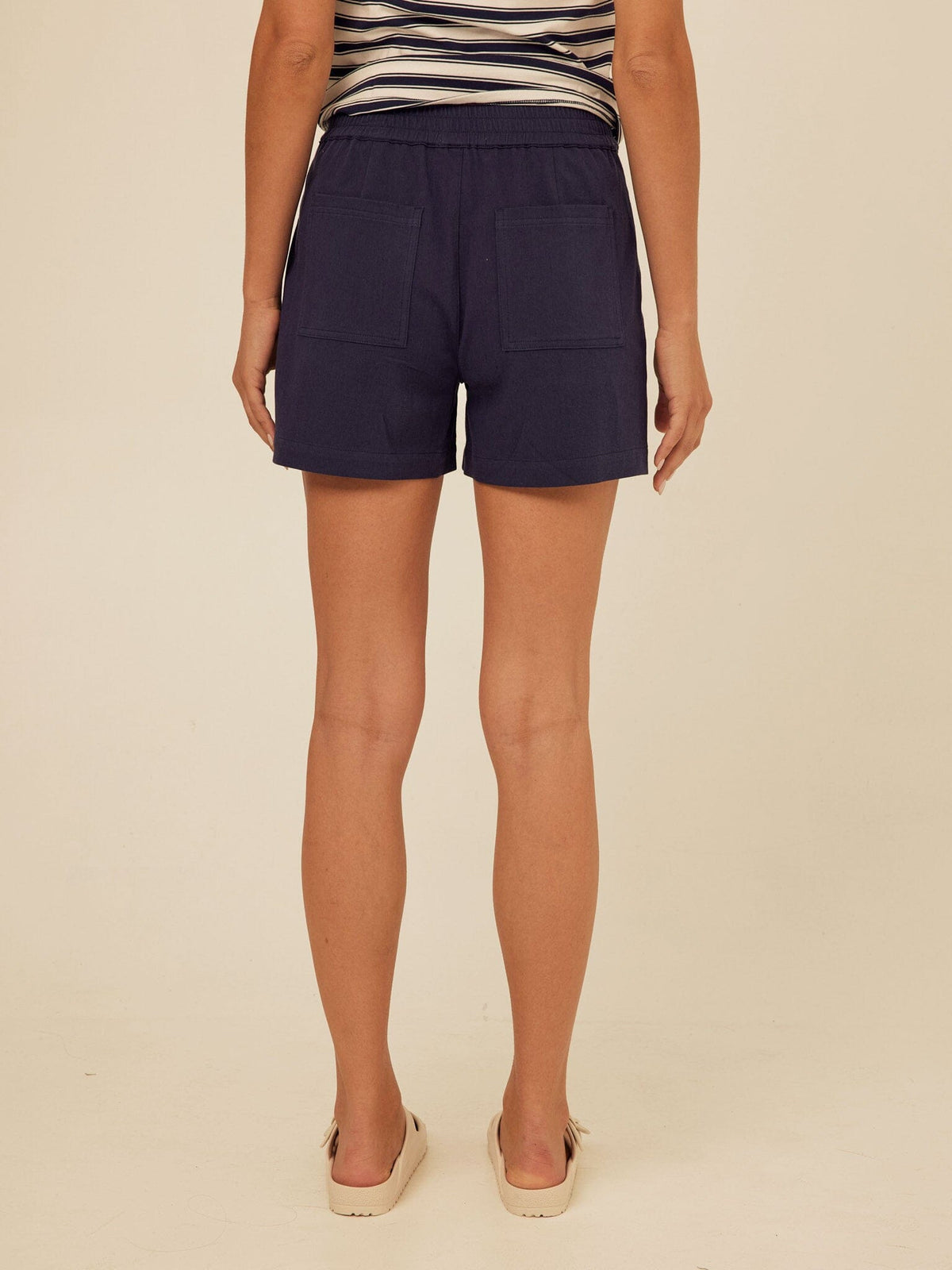 Selene Stretch Twill Pleated Short